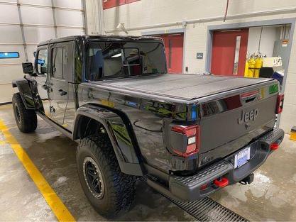 Jeep Gladiator Undercover ArmorFlex Gladiator AX32010 $1000 65DF9AE9-CAE9-4911-921B-B555B2DC3EF8