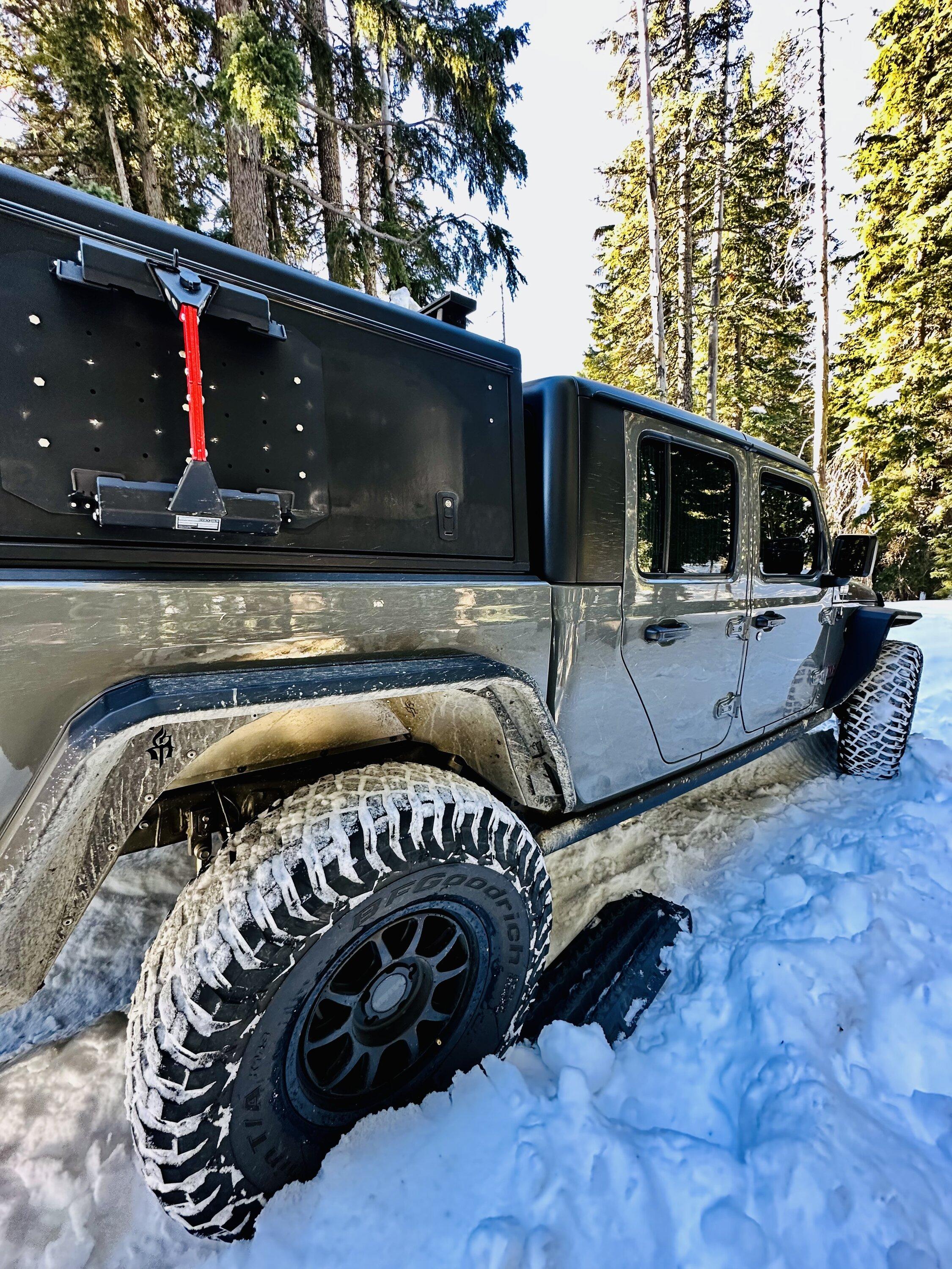 Jeep Gladiator 8500mi Winter Big Circle 2022 Survived in Gladiator FFF414D1-077D-4692-86A5-B299AB69DBCC