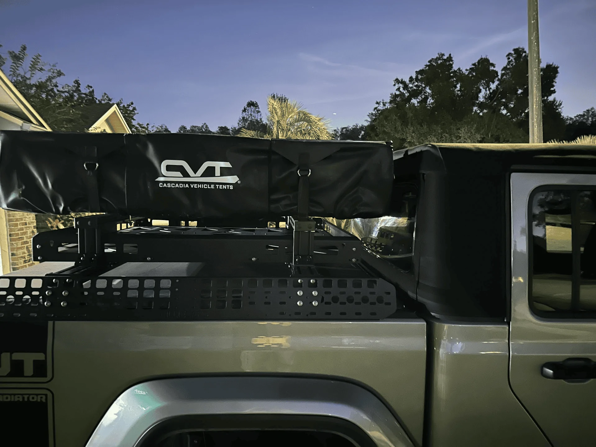 Jeep Gladiator Low profile bed racks 1670252467031
