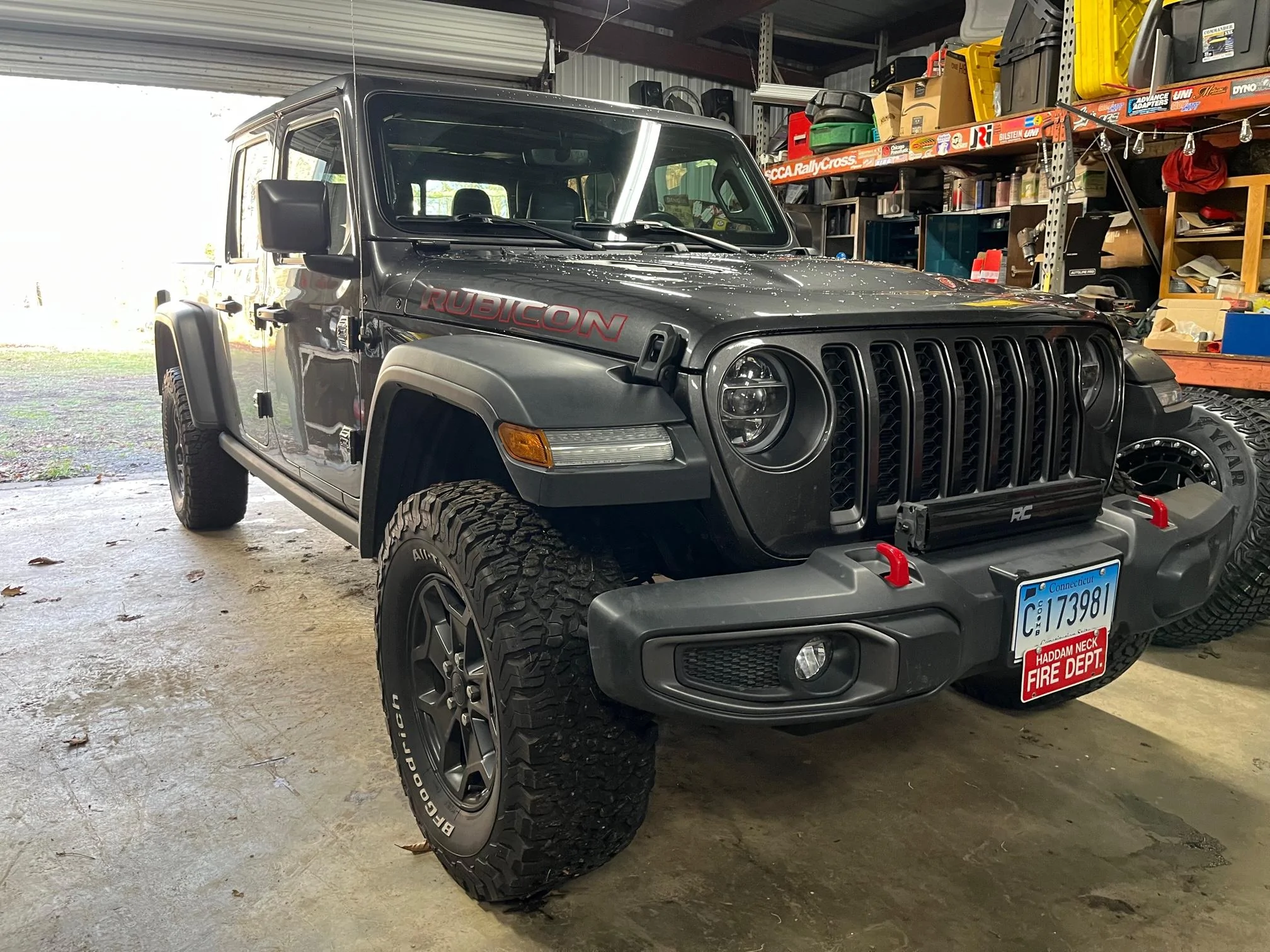 Jeep Gladiator Rock Trix 17x9 et+12 with Goodyear Territory MT 315/70r17 initial review IMG_1713