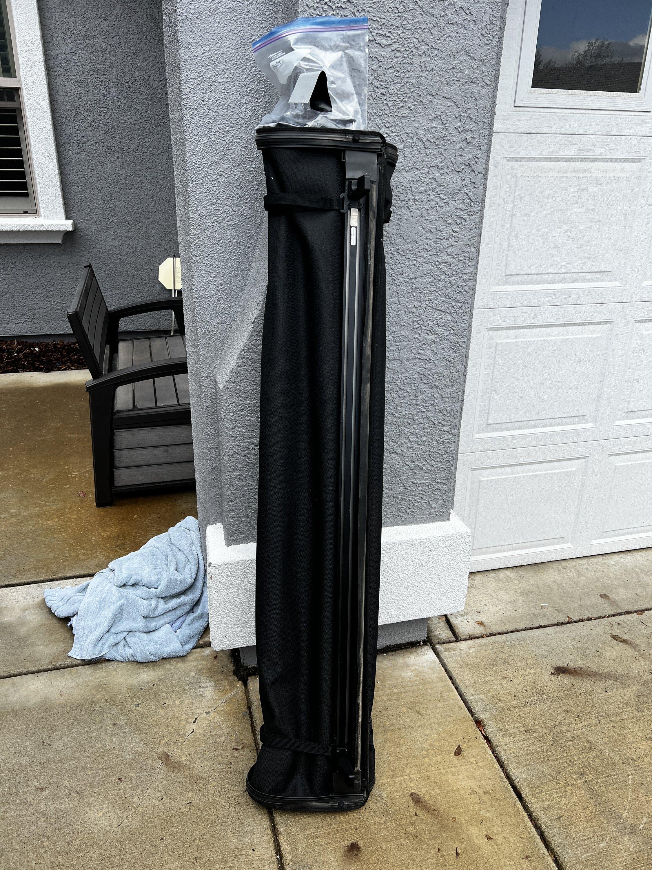 Jeep Gladiator 2022 Gladiator OEM roll up Tonneau cover - $100 IMG_2697