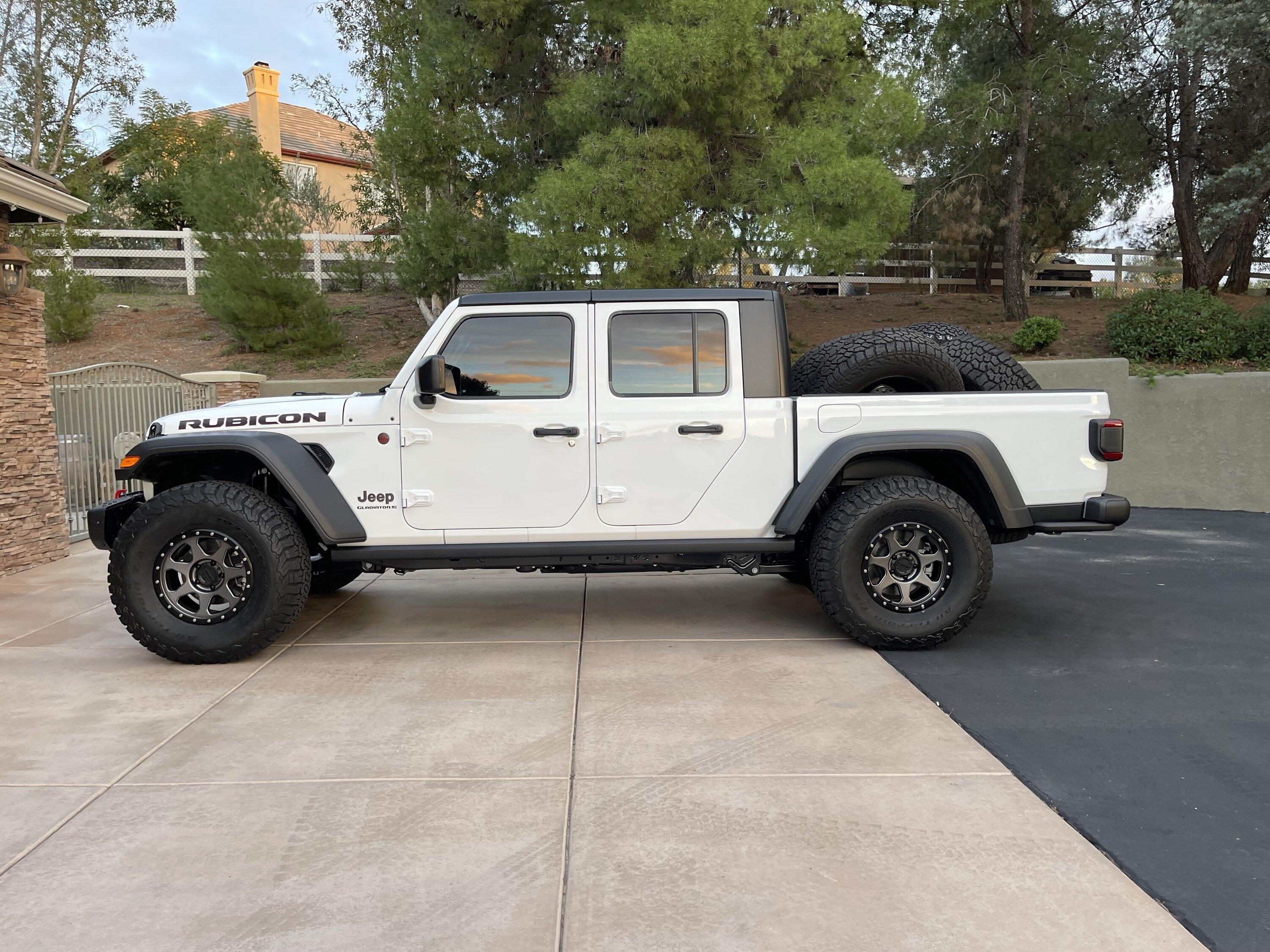 Jeep Gladiator It's happening....picking up my 37's today!!! IMG_1111