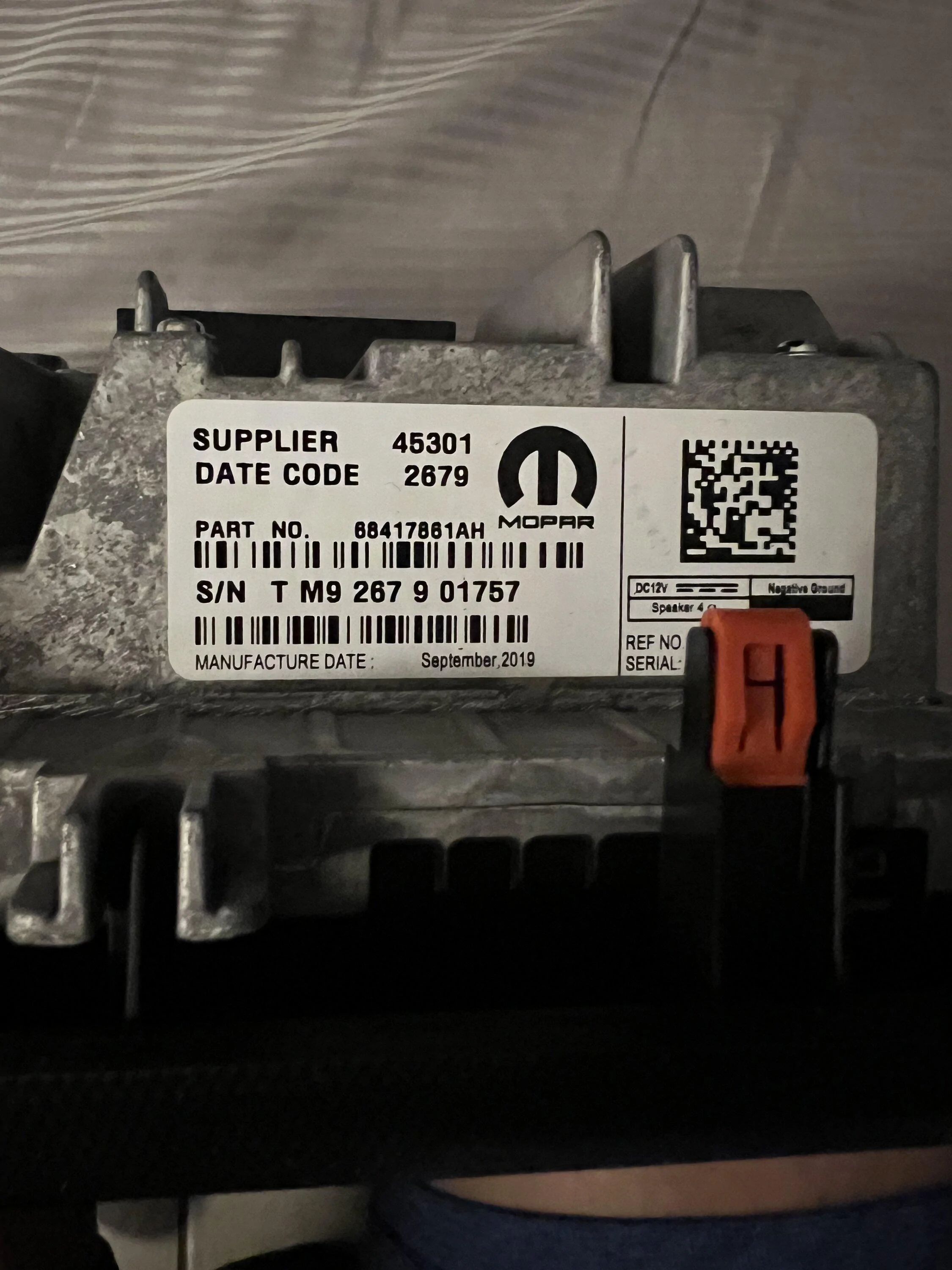 Jeep Gladiator 8.4 Uconnect 0B253F29-210B-48E7-A195-E1AF438EE808