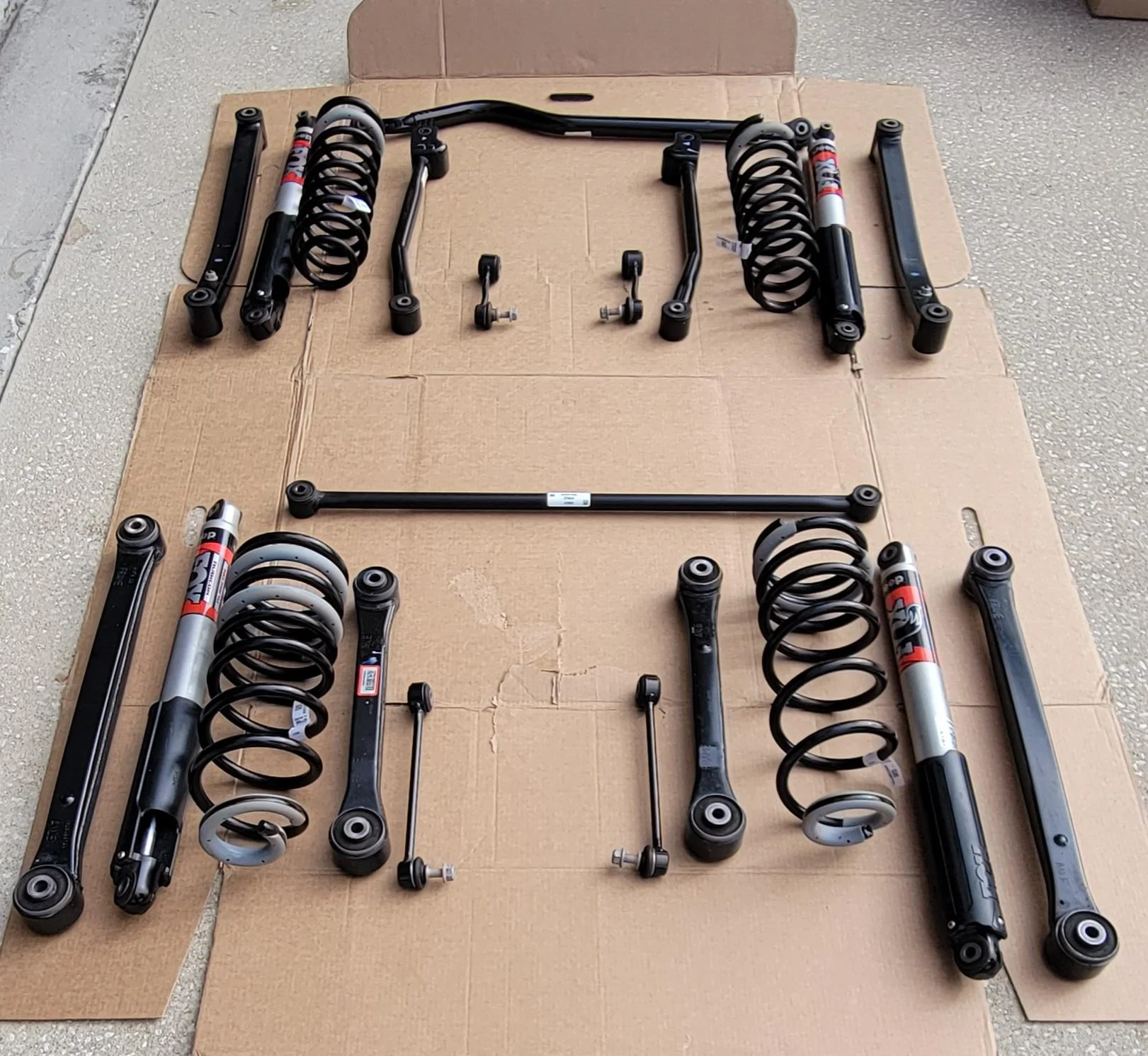 Jeep Gladiator JTR suspension 20221206_103159