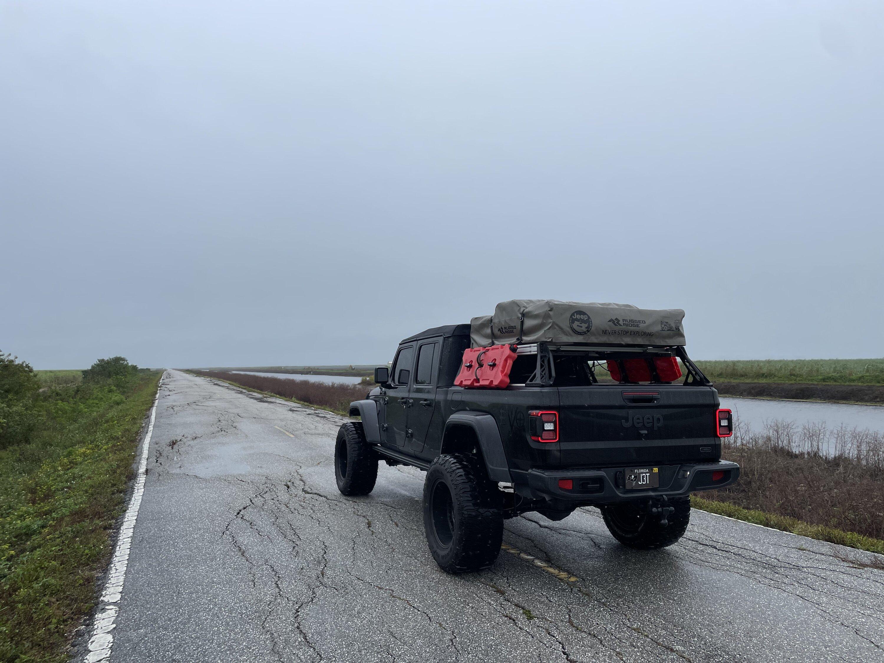 Jeep Gladiator Low profile bed racks IMG_0146