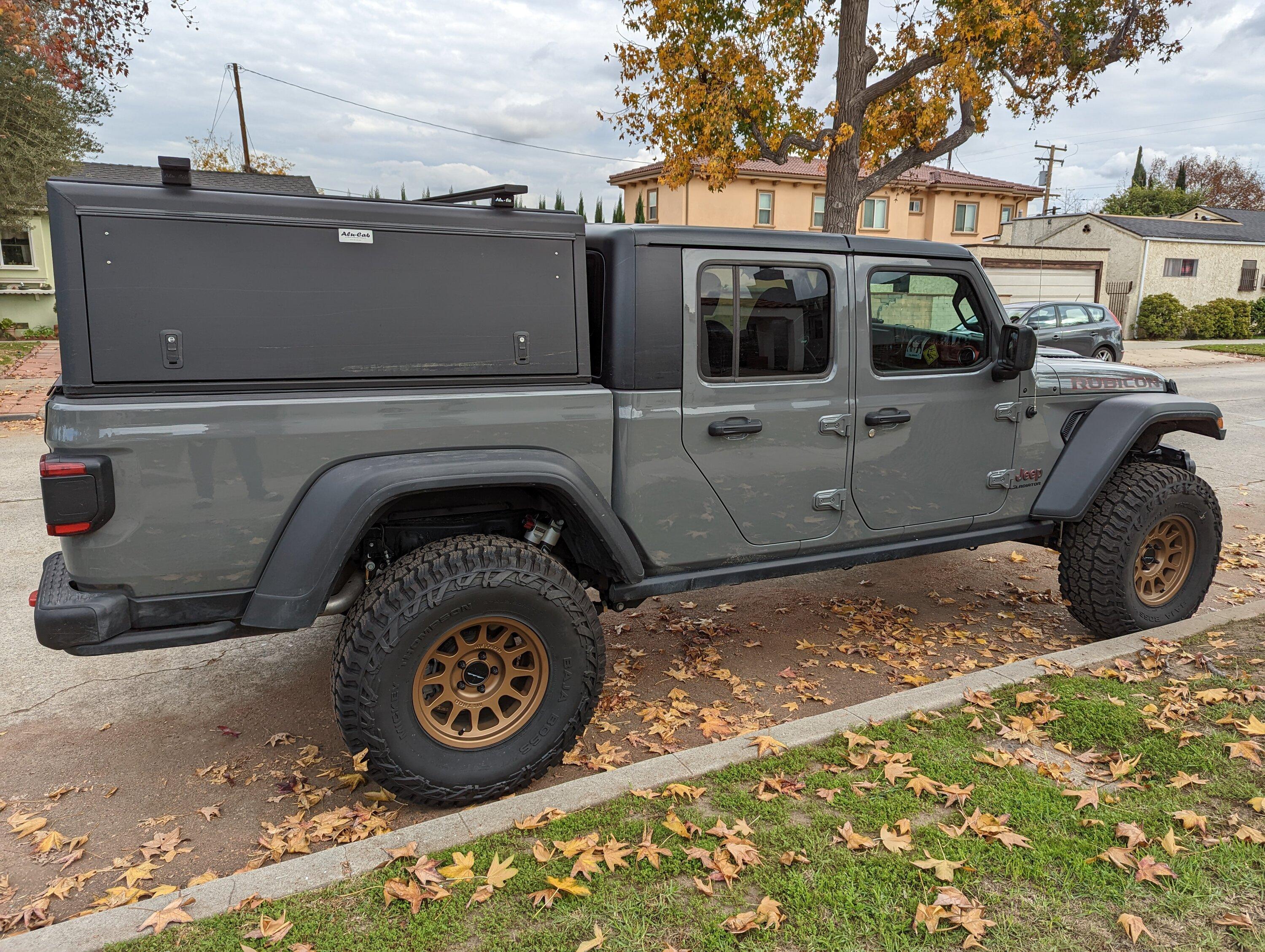 Jeep Gladiator Black Friday + Cyber Monday aftermath thread -- what did you buy your Gladiator? ? PXL_20221206_220519071