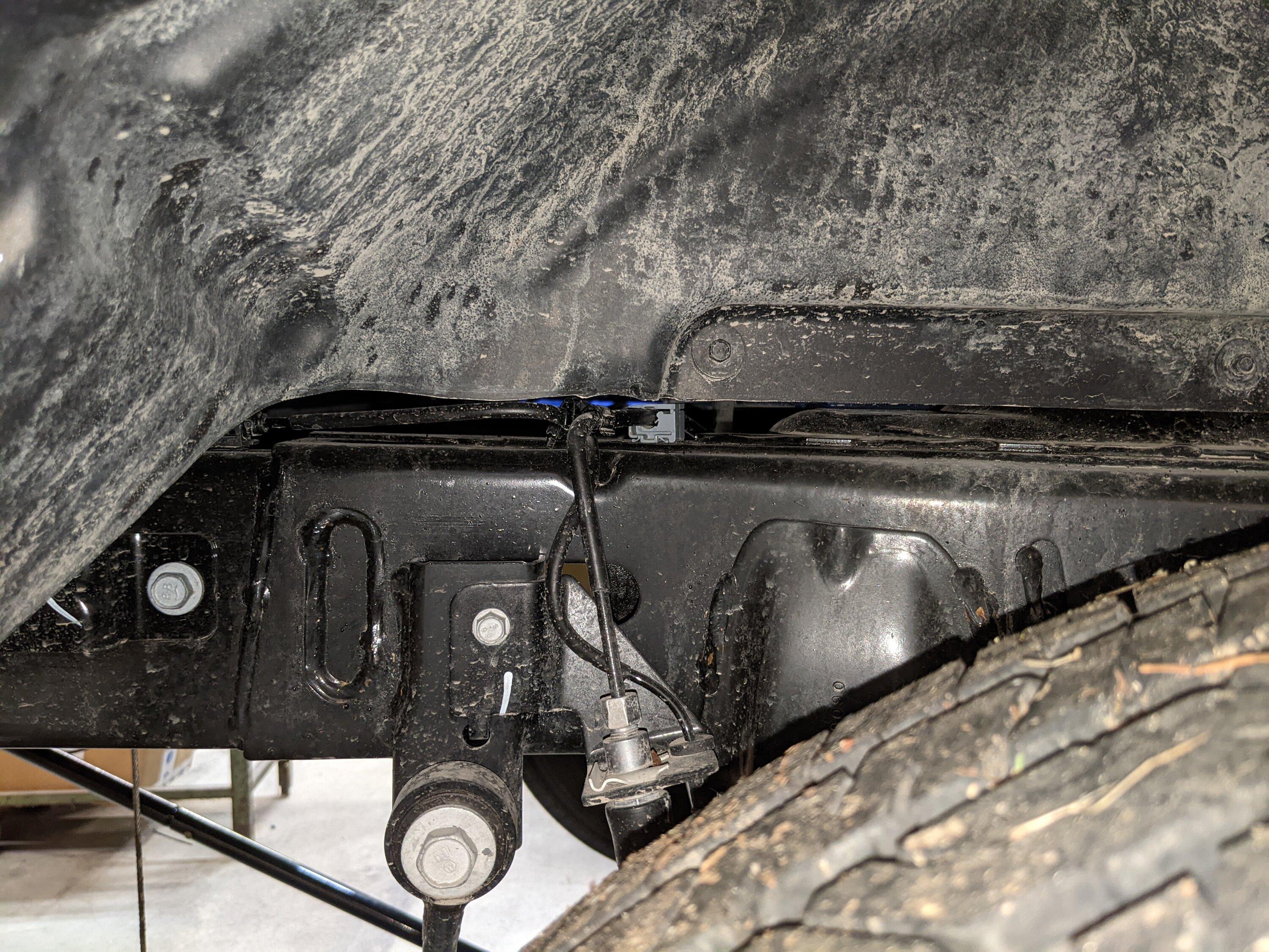 Jeep Gladiator Add a Closeout for Wheel Wells? 2022-12-07 06.57.01