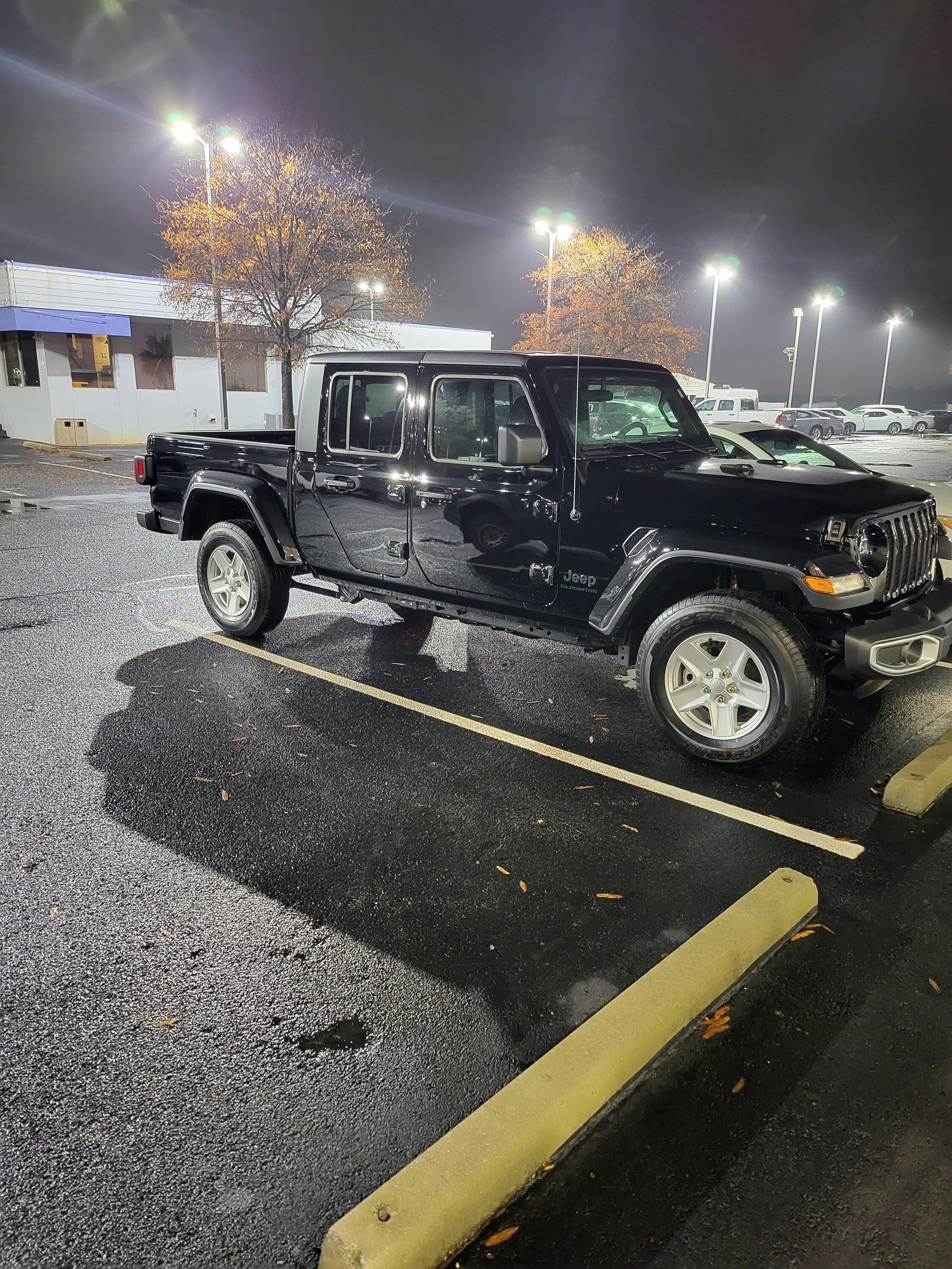 Jeep Gladiator First Jeep 2022 Sport S Max Tow 20221206_182502