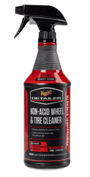Jeep Gladiator Those who go off-road but also like to spiff up their ride: What is your wheel and tire cleaning regimen? 1670504549371