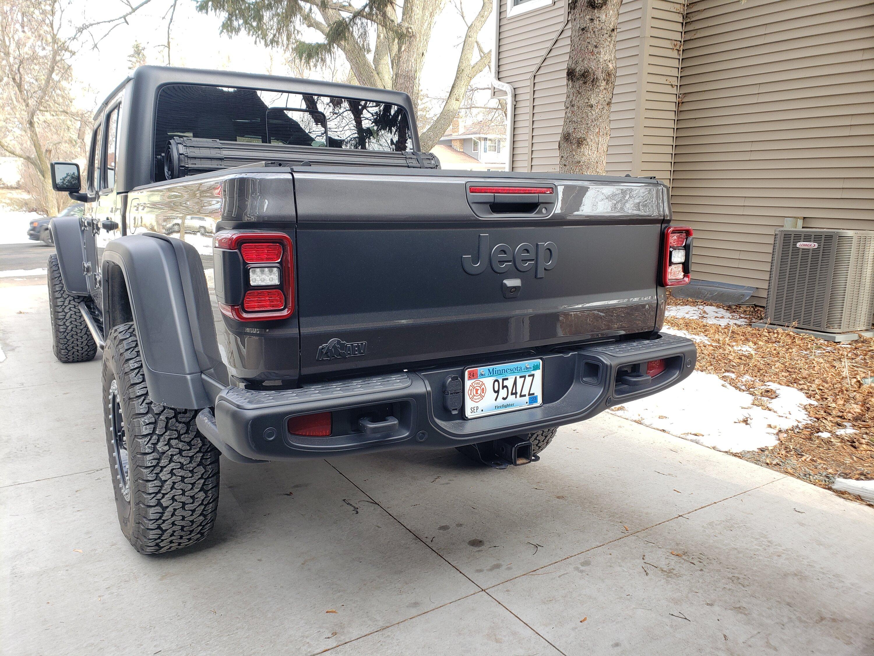 Jeep Gladiator RodReckets AEV JT370 Build Journal 20221208_131356