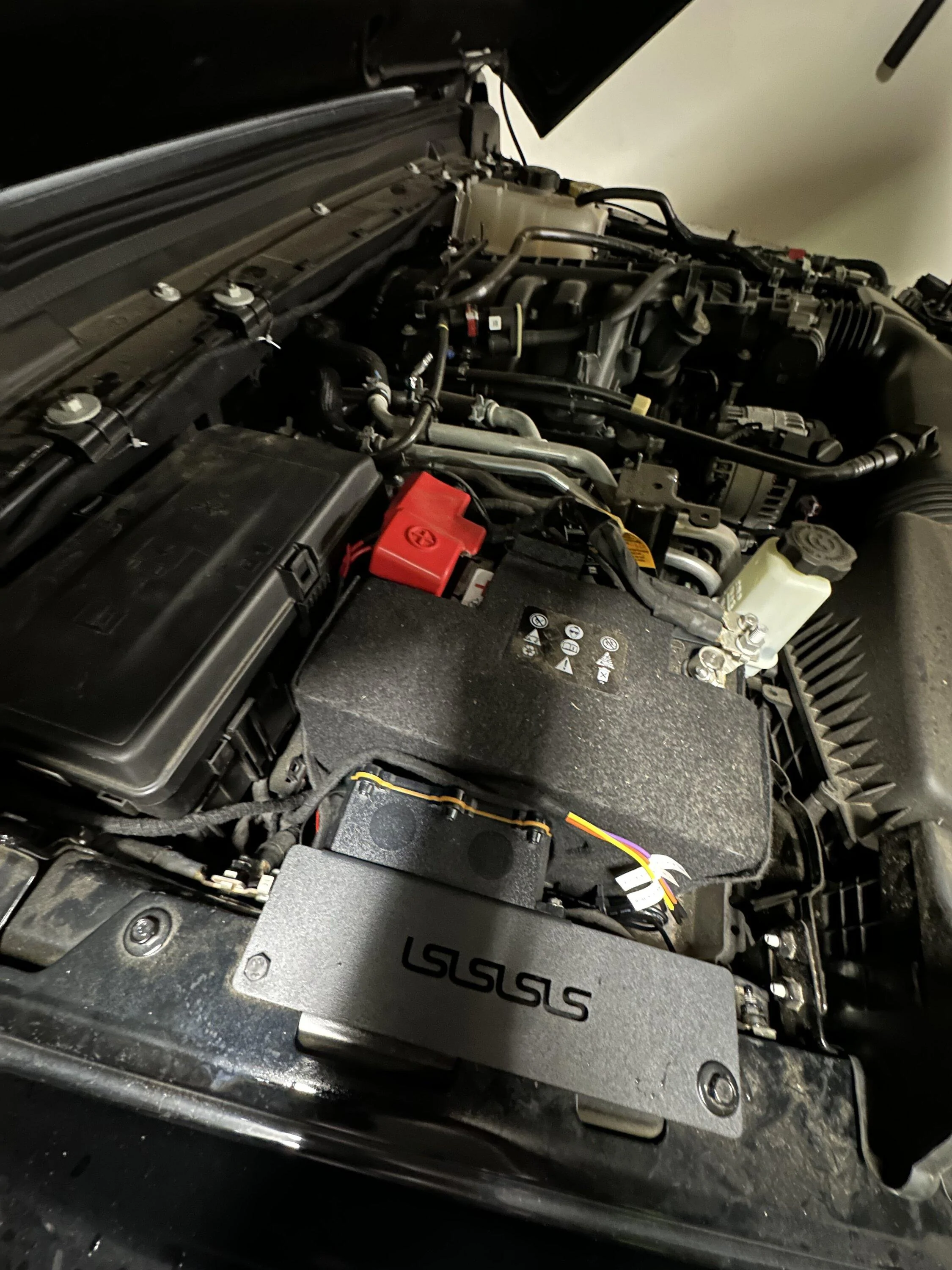 Jeep Gladiator What do I tap to connect to DRL’s? (OEM LED’s) 897EE1EE-4732-496A-9C5D-9F68F13AAE24