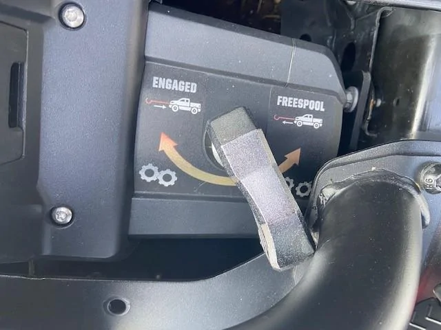 Jeep Gladiator ISO PICS: Badland Apex winch with stock steel bumper with mopar winch bar- Can it fit with Mopar bar? spoil