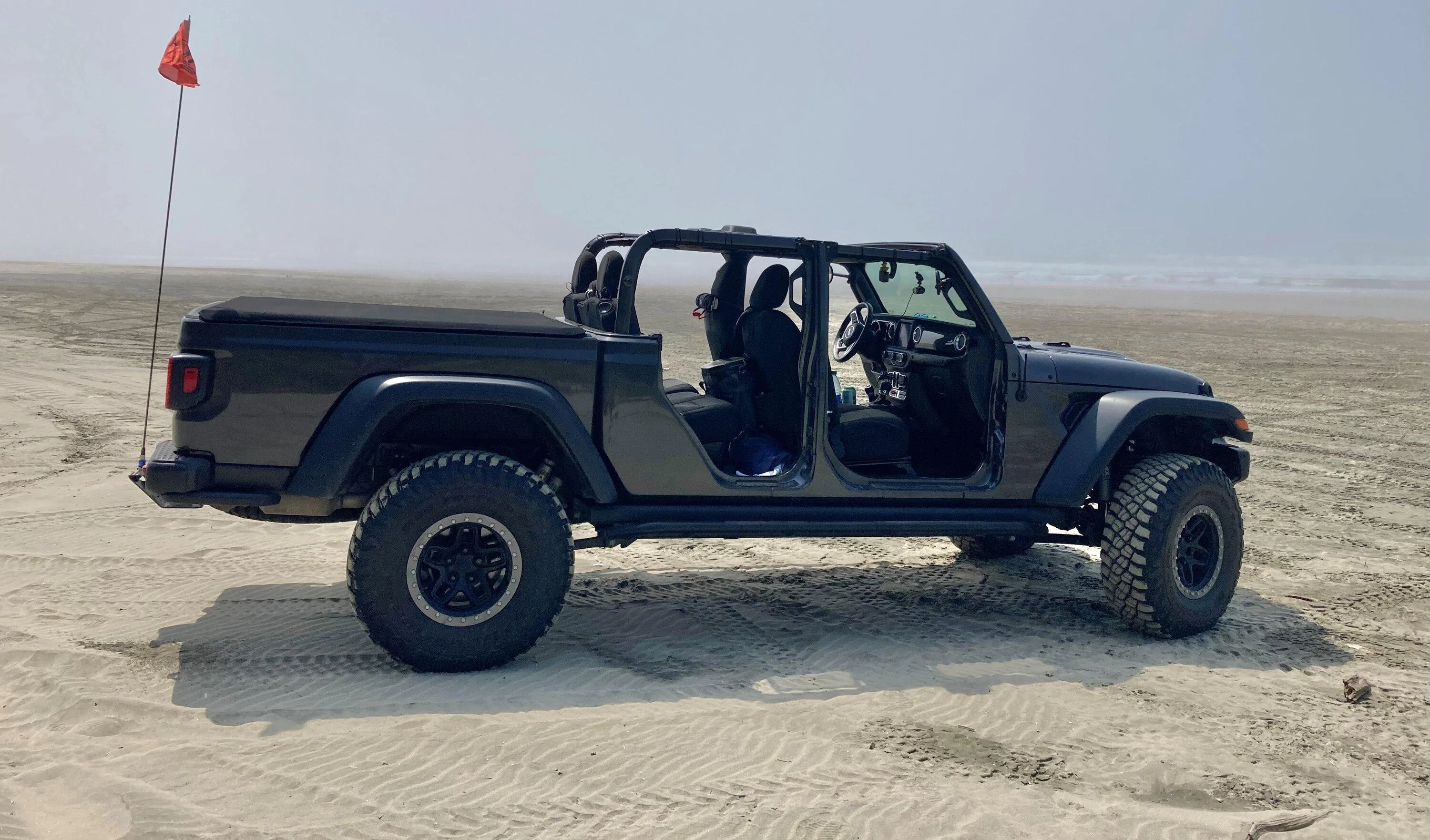 Jeep Gladiator RodReckets AEV JT370 Build Journal jeep sand  lak