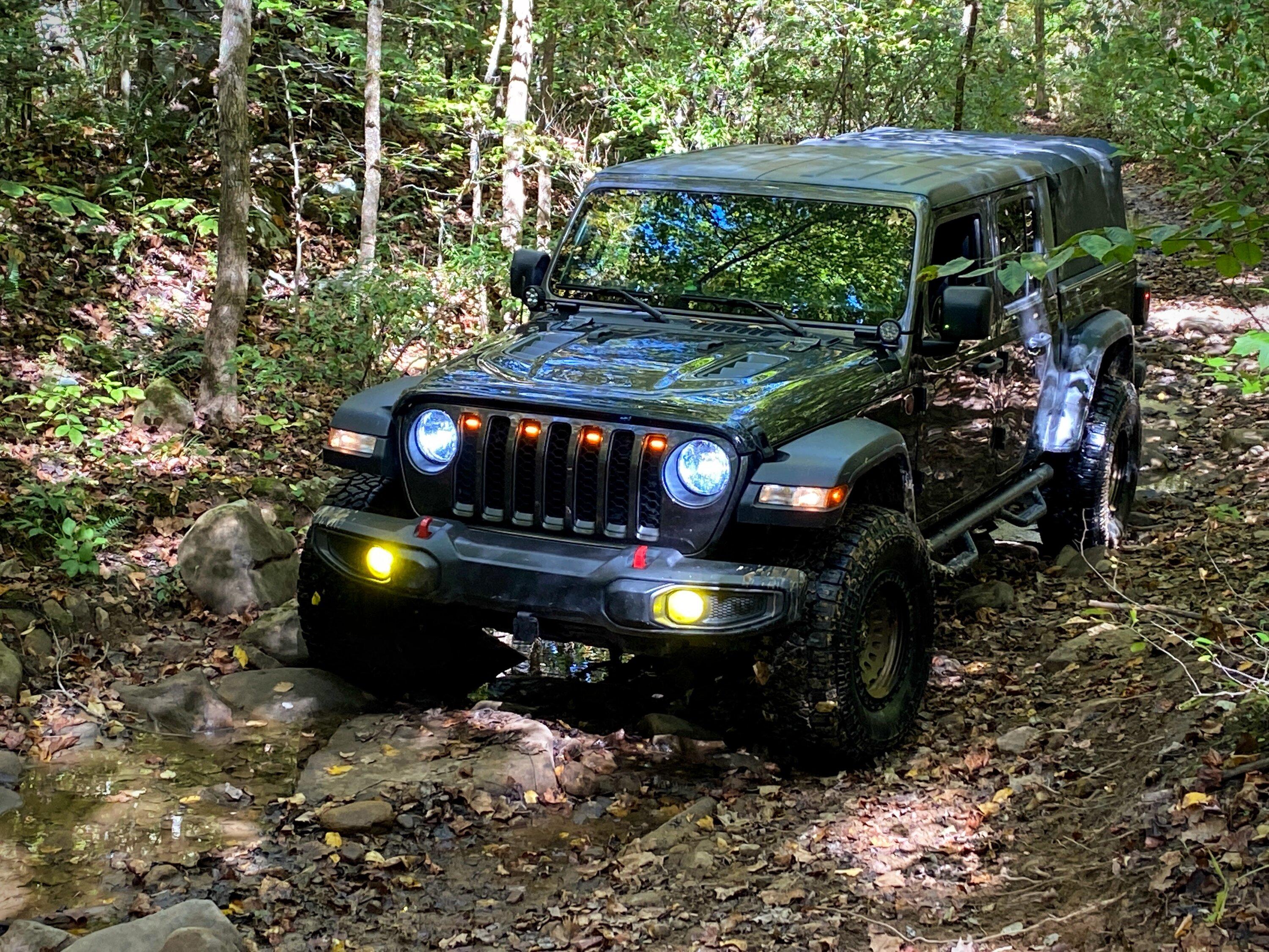 Jeep Gladiator Post Your Jeep and We'll Rate It 20221009_160650745_iOS
