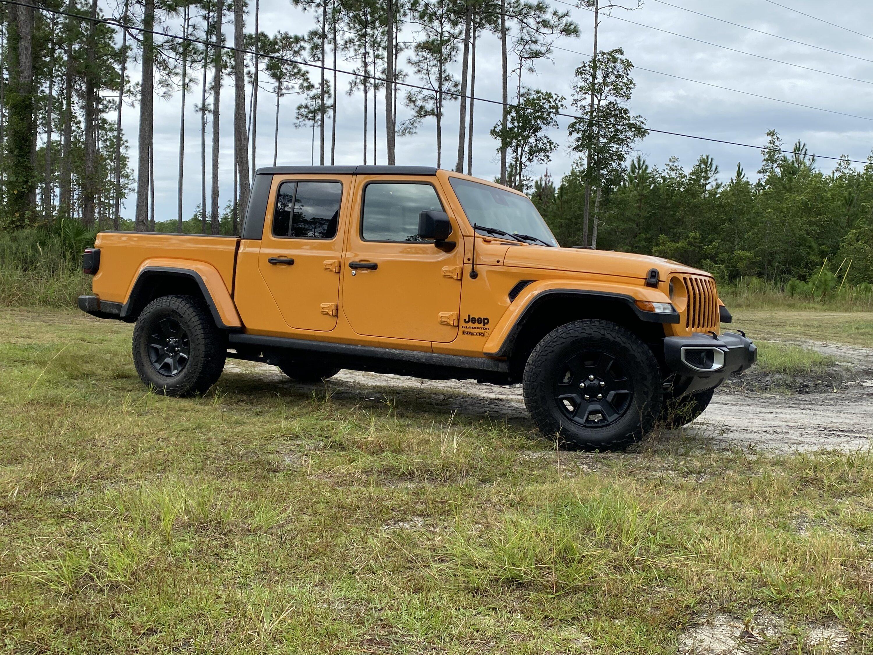 Jeep Gladiator Post Your Jeep and We'll Rate It 94E3CED0-1A07-458F-A4EC-AA5EEB6EF11C