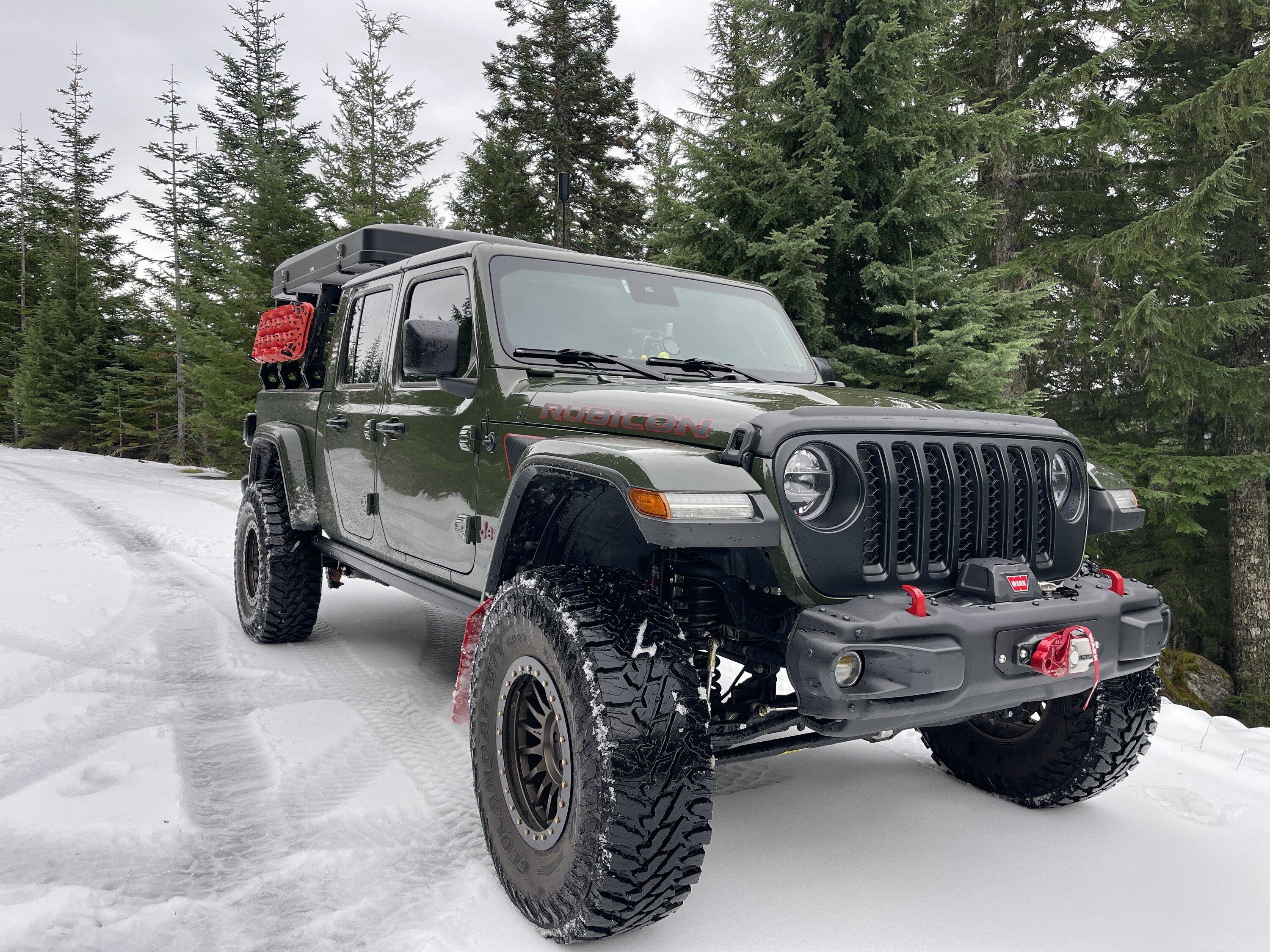 Jeep Gladiator Post Your Jeep and We'll Rate It 66E44805-EB89-404D-8A0D-54331A52B6EC