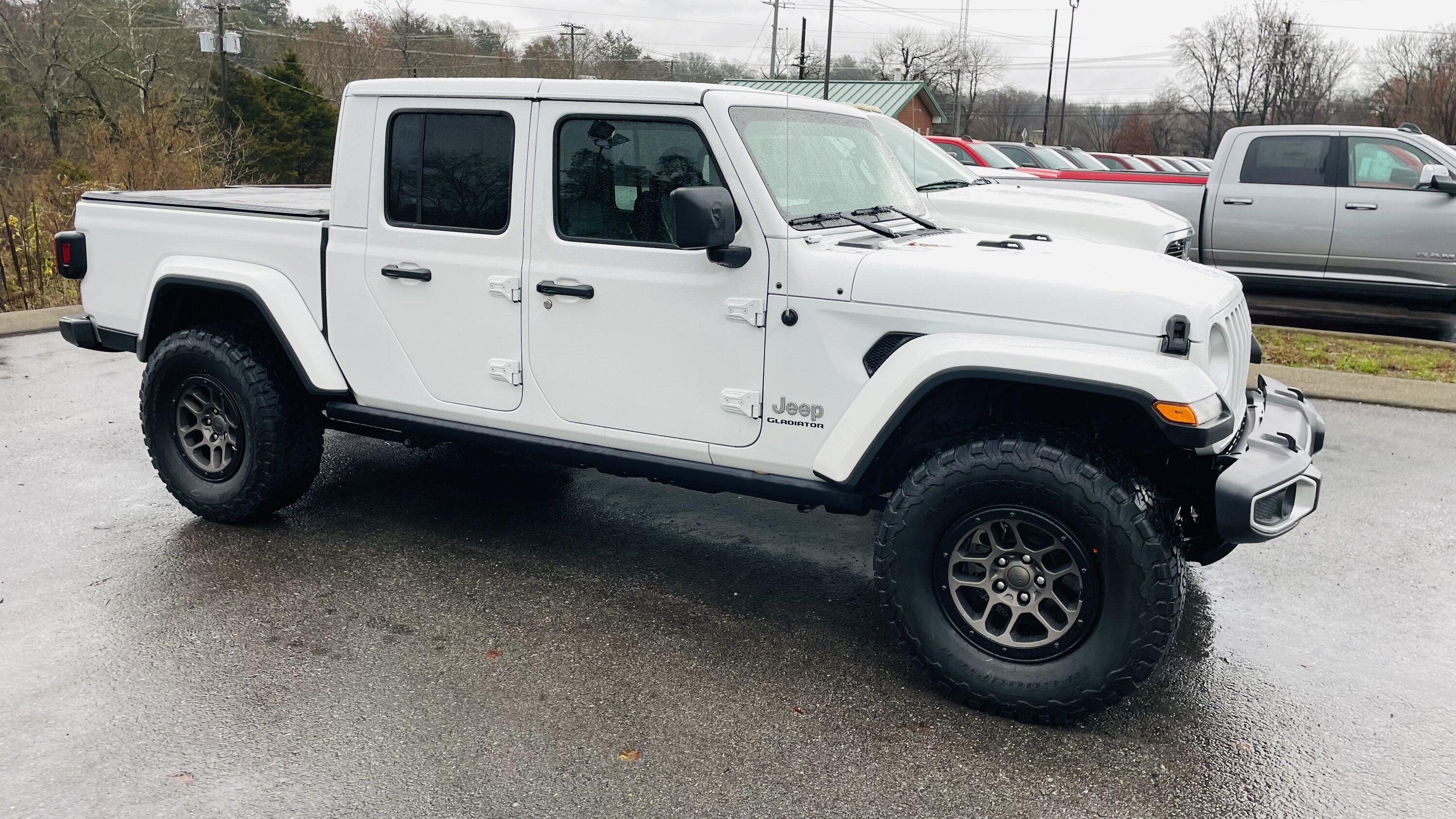 Jeep Gladiator 35s and No Lift Thread 783887C5-A323-4A9B-A19E-1C10470F7B60