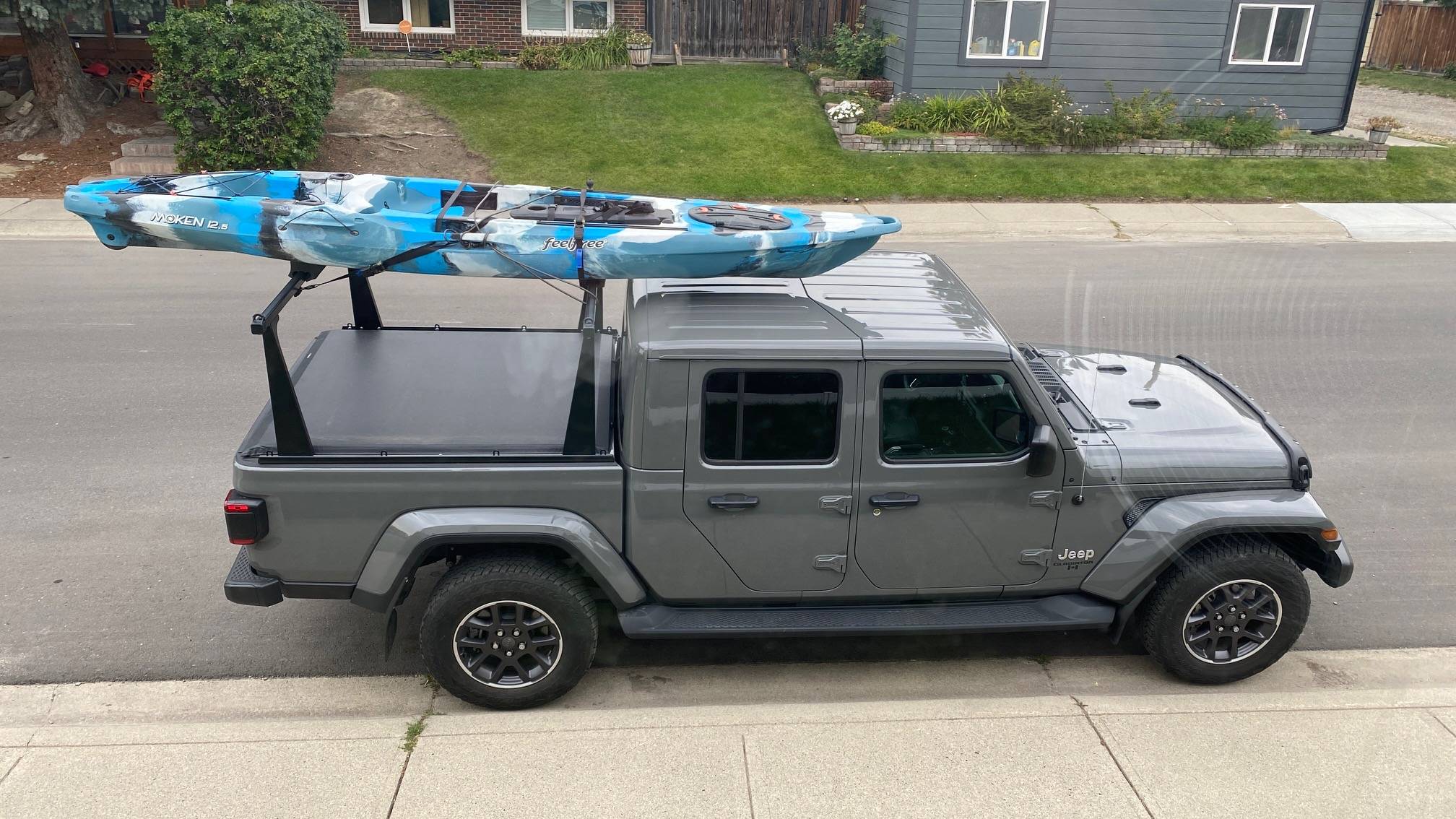 Jeep Gladiator How do you guys carry your kayaks? IMG_5367