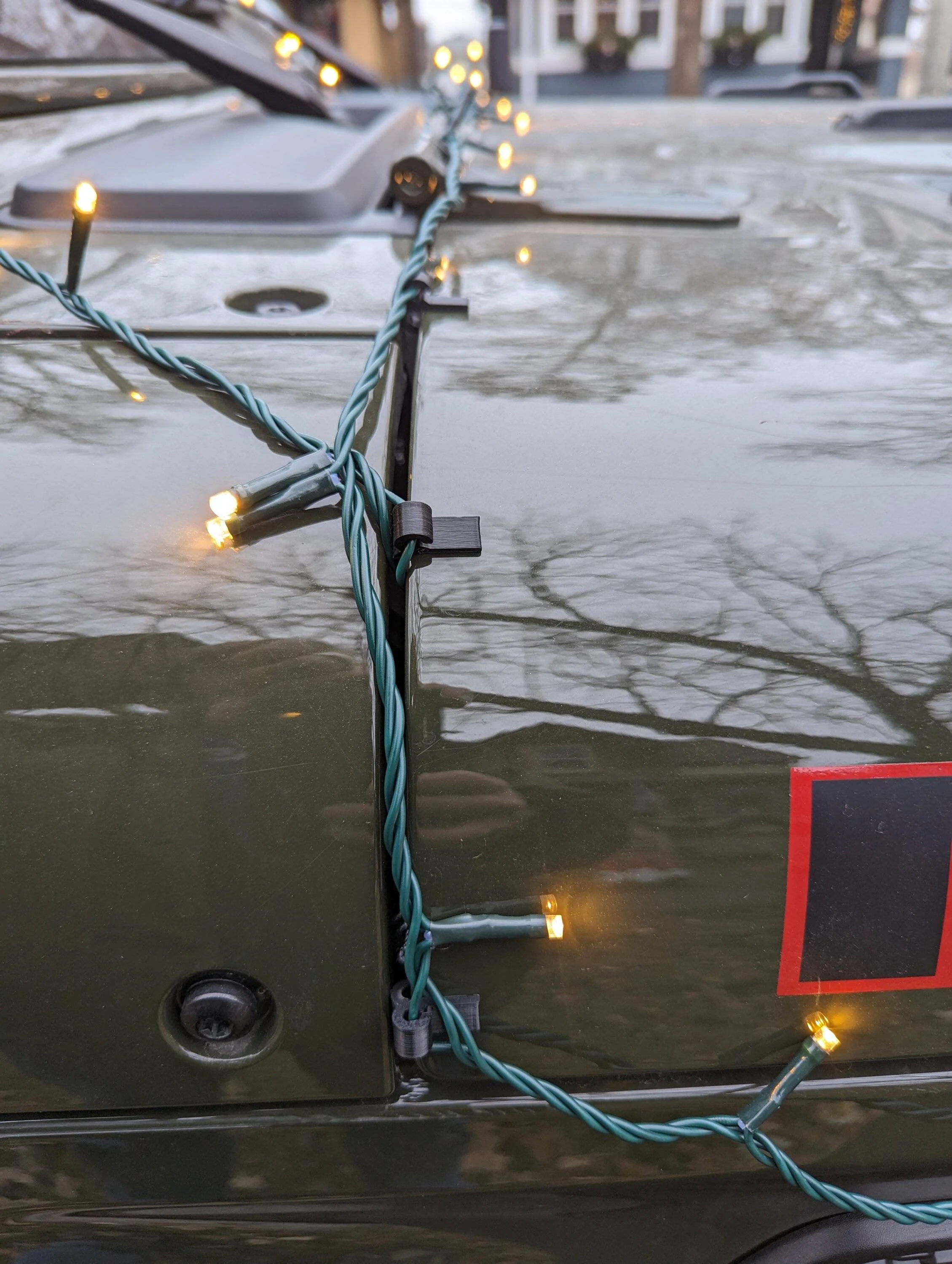 Jeep Gladiator Holiday Lights on Your JT PXL_20221210_210515731