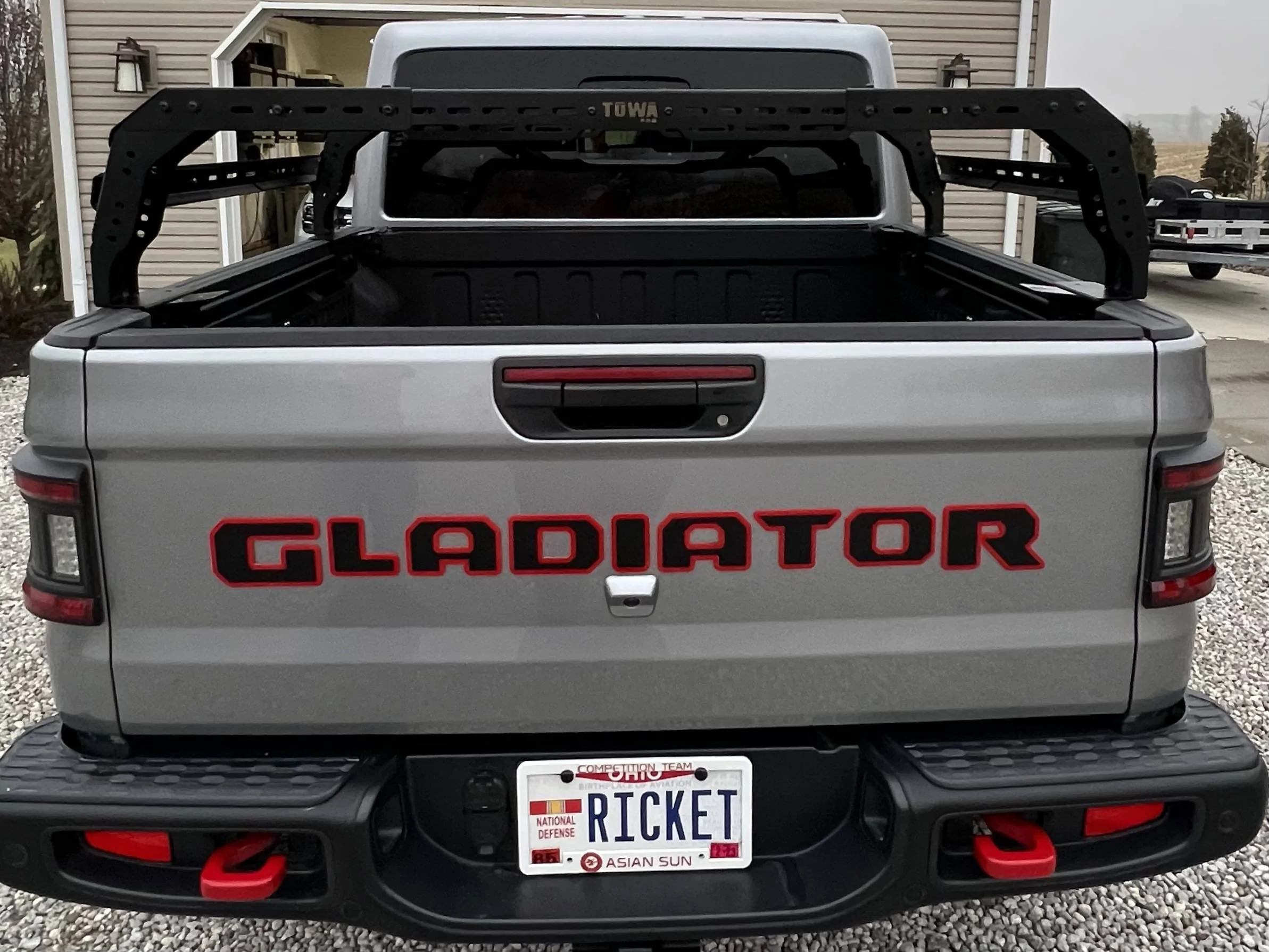 Jeep Gladiator Tuwa Shiprock Mid-Height Rack 254DA7FB-C9D3-4035-980F-F828EFE24FFF