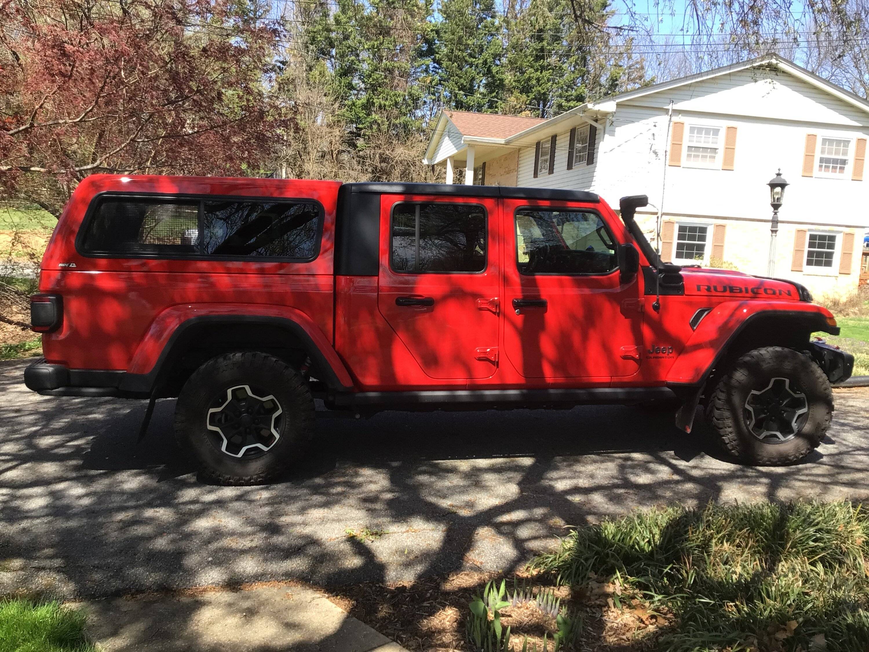 Jeep Gladiator Practical, Useful, or just Cool 86093B7E-3F30-4E85-8491-27F2EA07587C