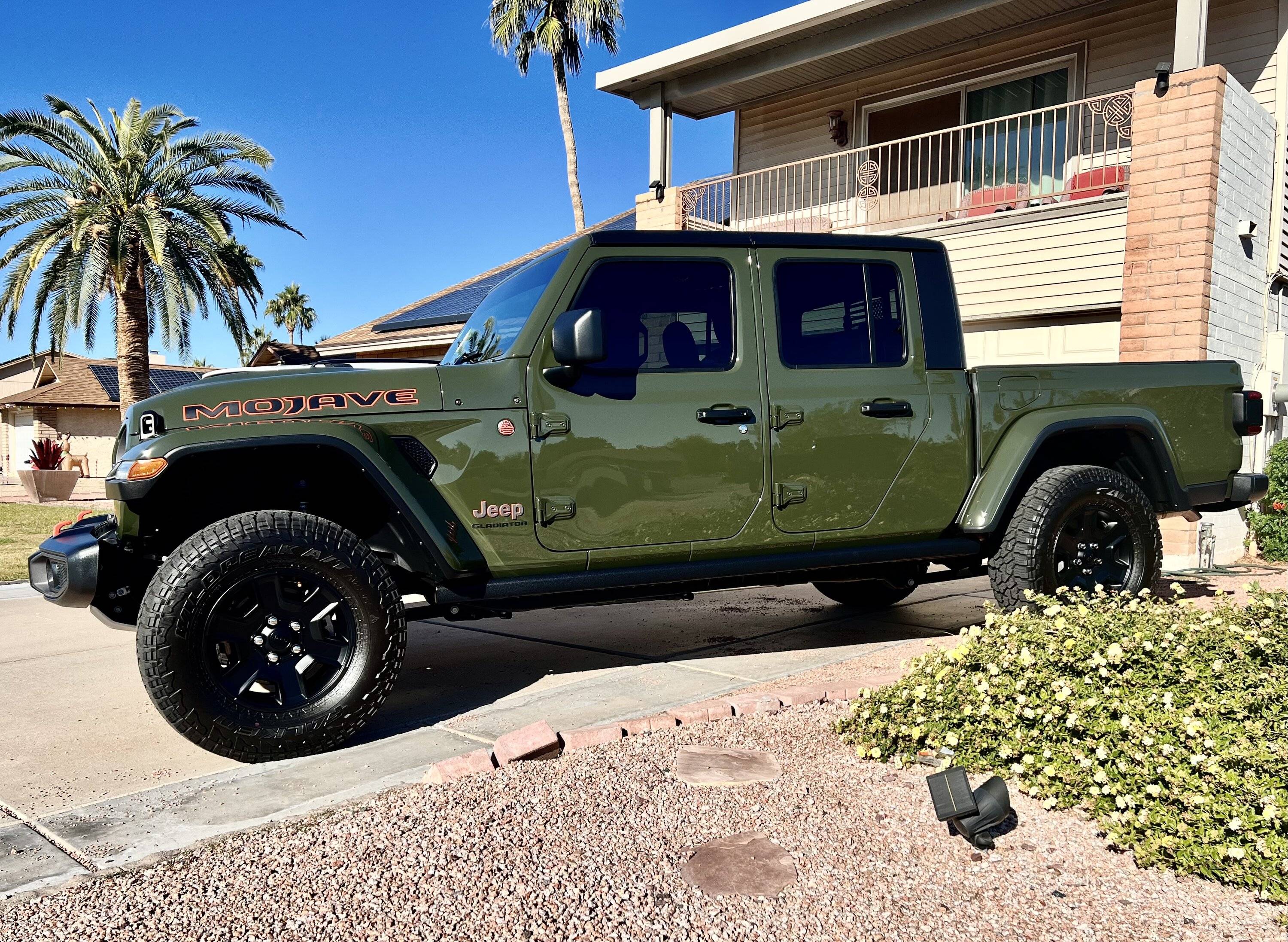 Jeep Gladiator SARGE GREEN Gladiator club 3BD04A73-15EE-485E-8729-125A9695602B