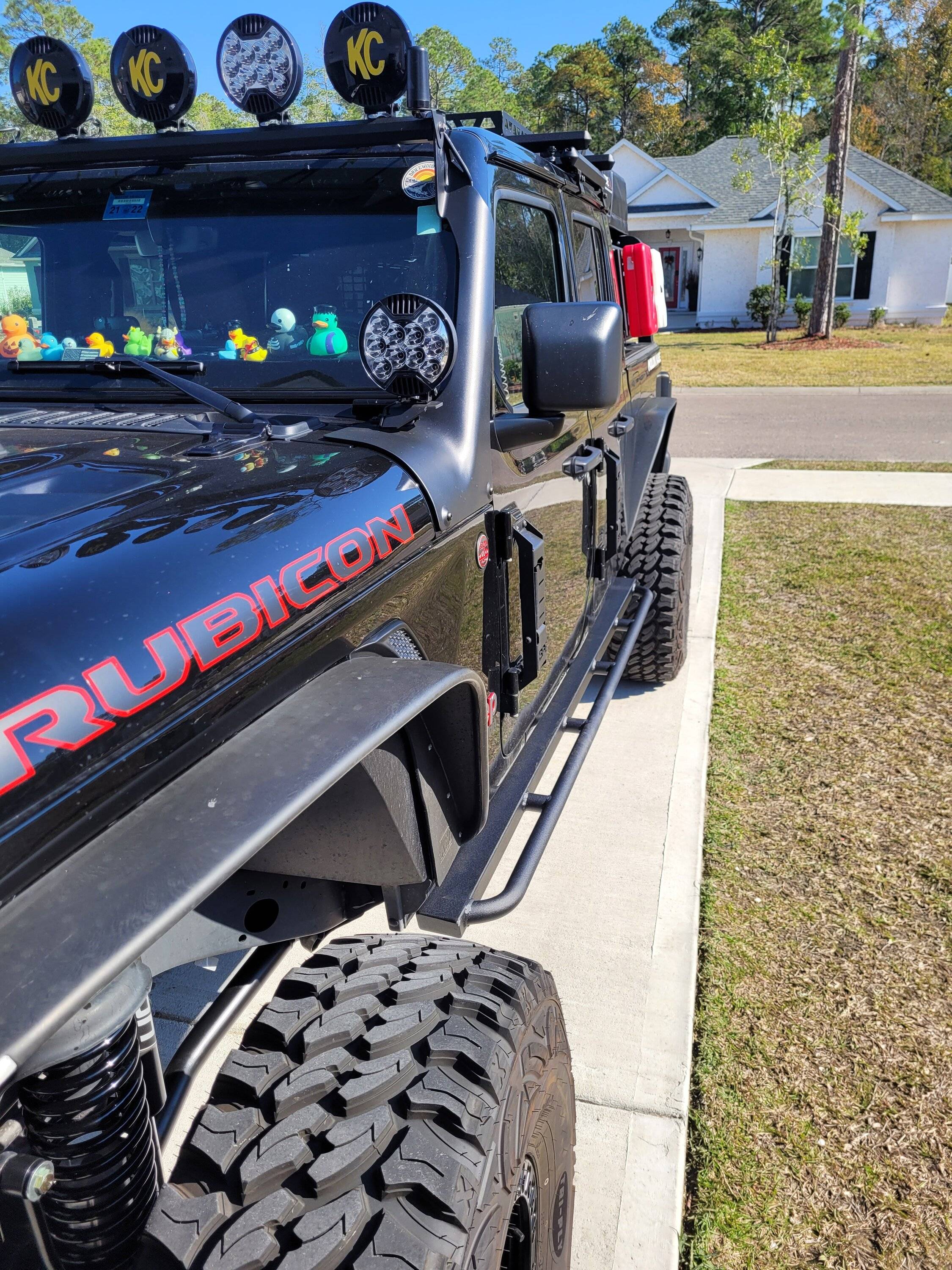 Jeep Gladiator Lets see all those Gladiators with lifts and bigger tires! 20221209_121558