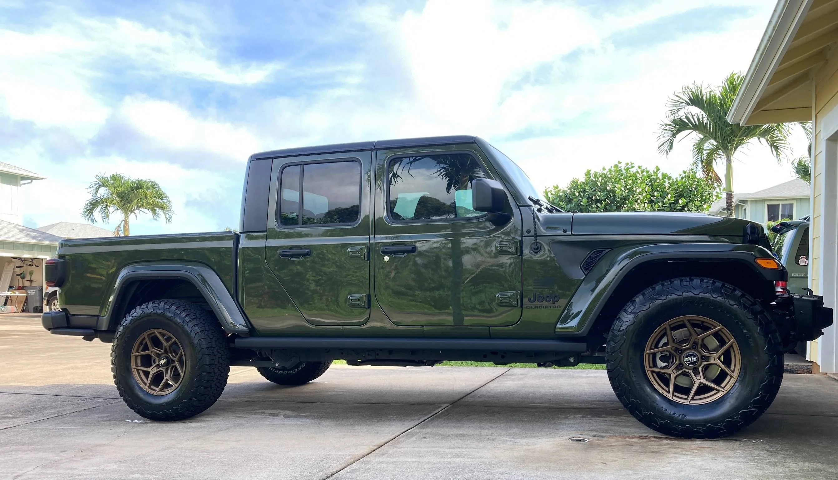 Jeep Gladiator SHOW ME YOUR WHEELS! 0978BC44-08D8-4633-B2D6-F9141B4C9116
