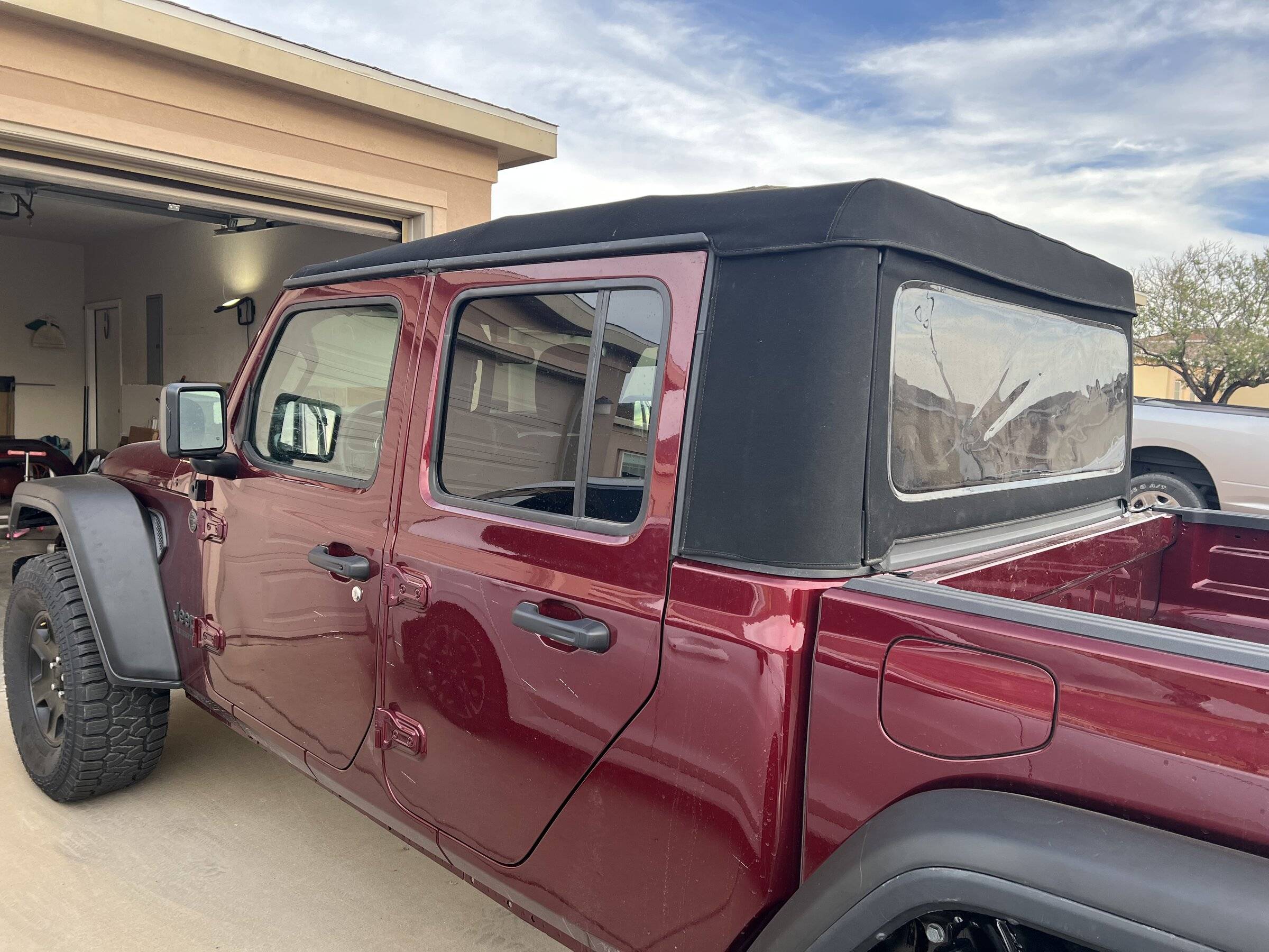 Jeep Gladiator Mopar Premium Soft Top $600 shipped 734a1b2a-e472-4263-9e6e-1f0c649f34a0-jpe