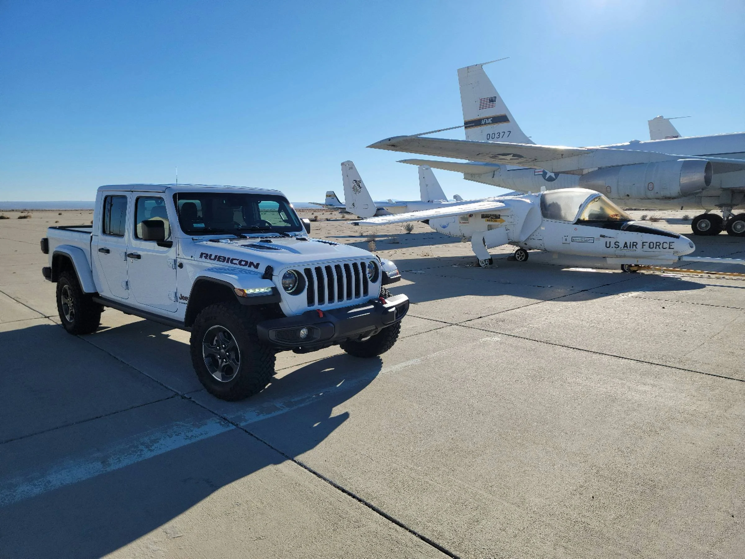 Jeep Gladiator BRIGHT WHITE Gladiator JT Club 20221213_092118