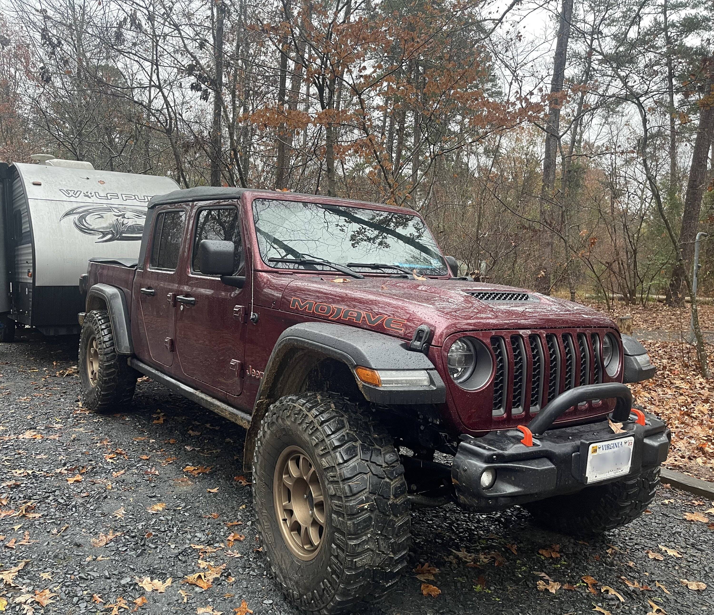 Jeep Gladiator Post Your Jeep and We'll Rate It 271DE3EF-1363-41C1-B107-466AFFB7BC95