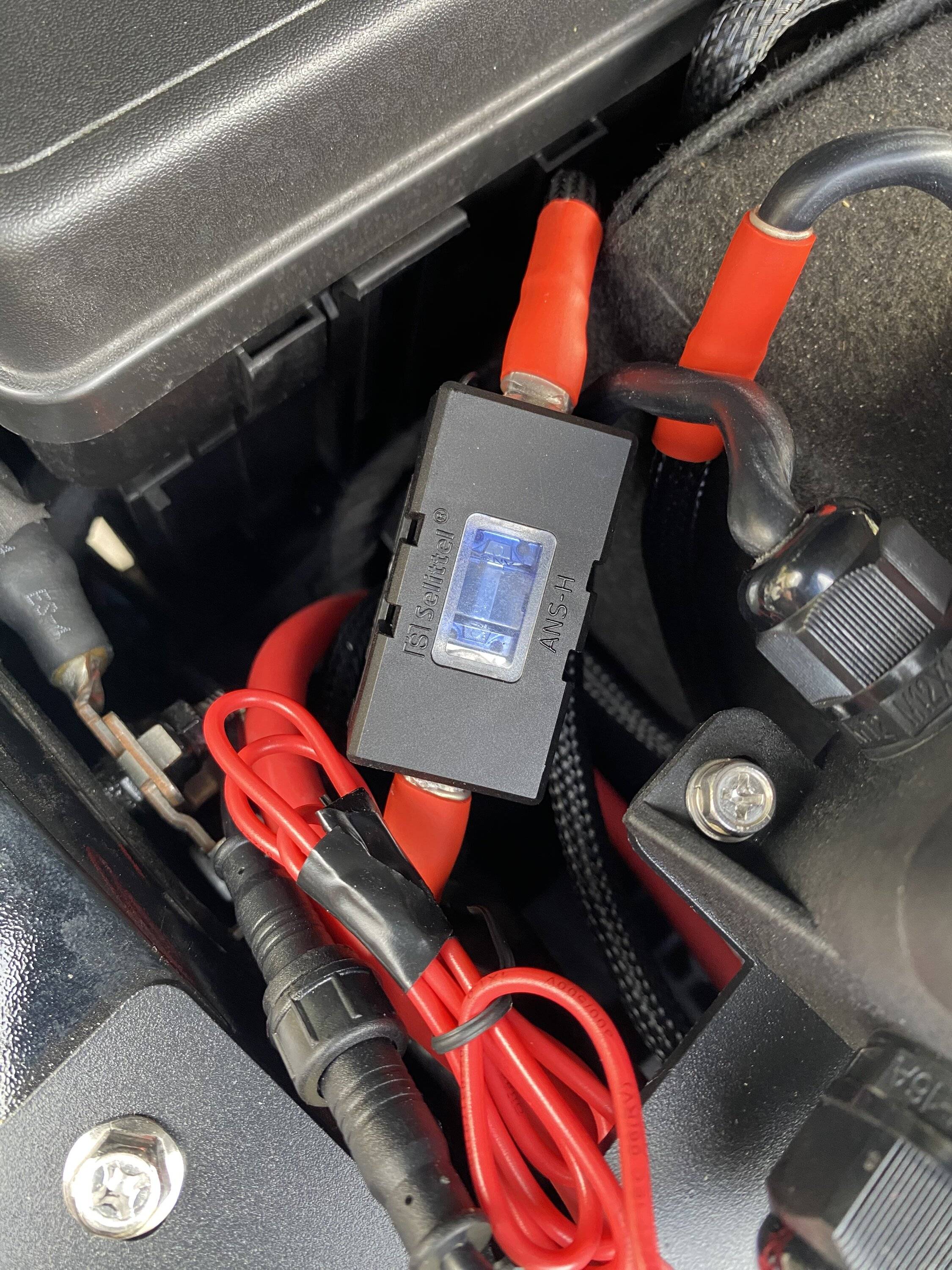 Jeep Gladiator Aftermarket Aux Switches (satisfied Voswitch customer) 4AABD34A-A221-4FAB-B1A9-AF911FC9E9BD