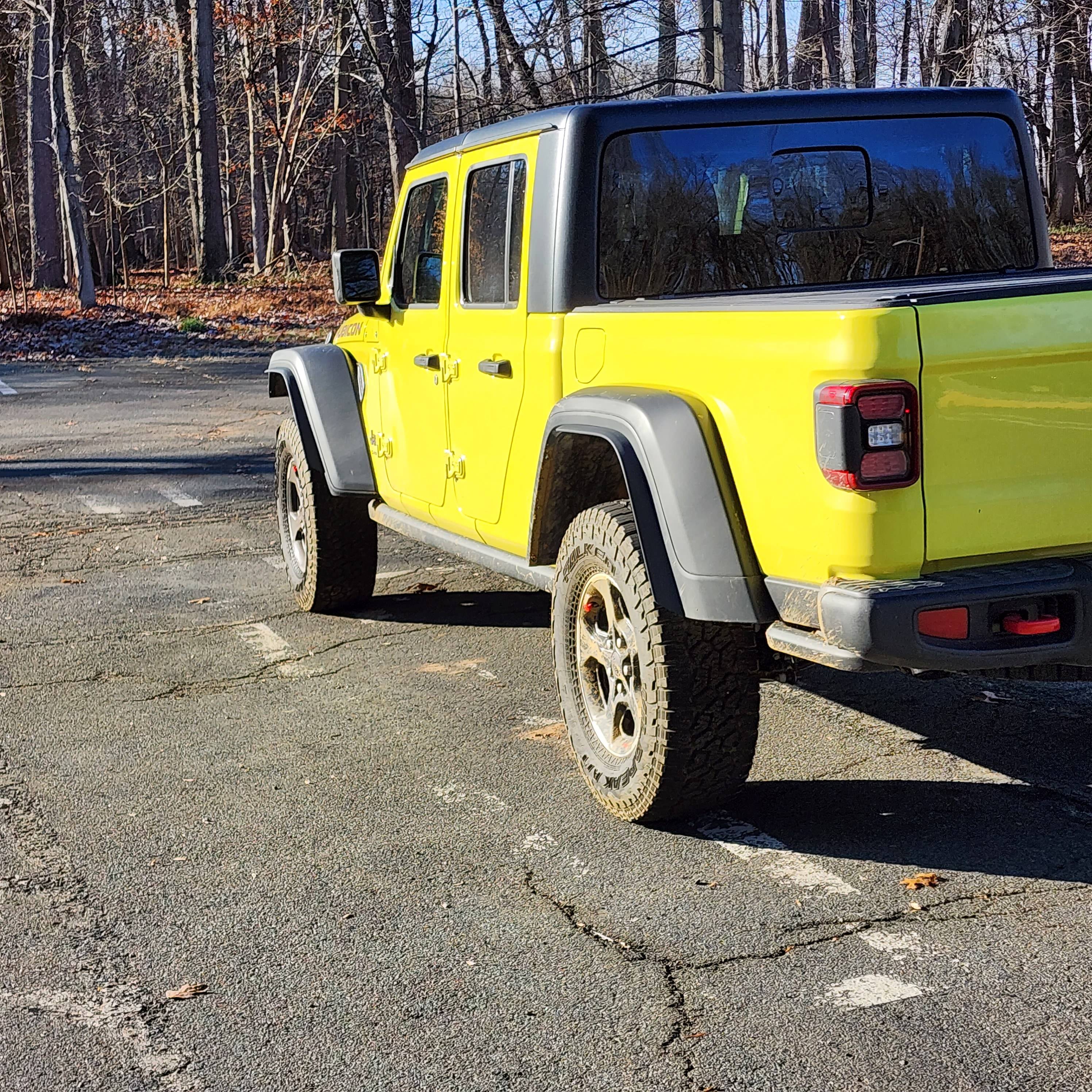 Jeep Gladiator Xtreme Recon Fender Extension Instsalled 20221214_093336