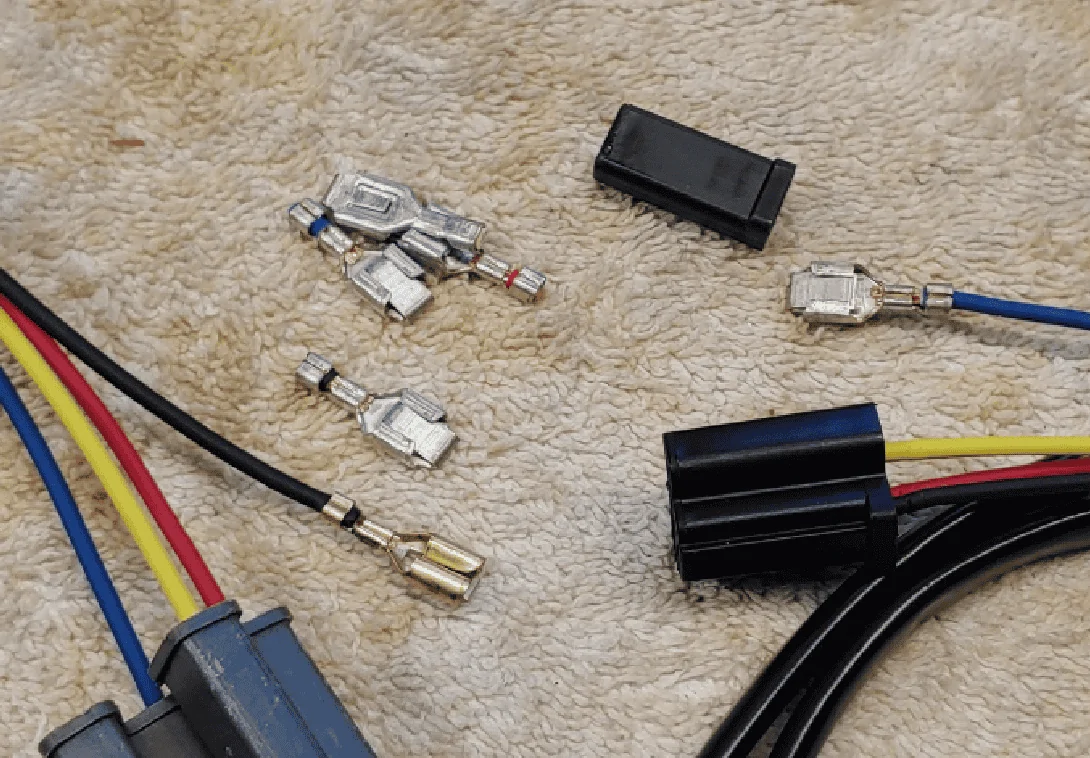 Jeep Gladiator What’s connected to your AUX switches? 1671046260361