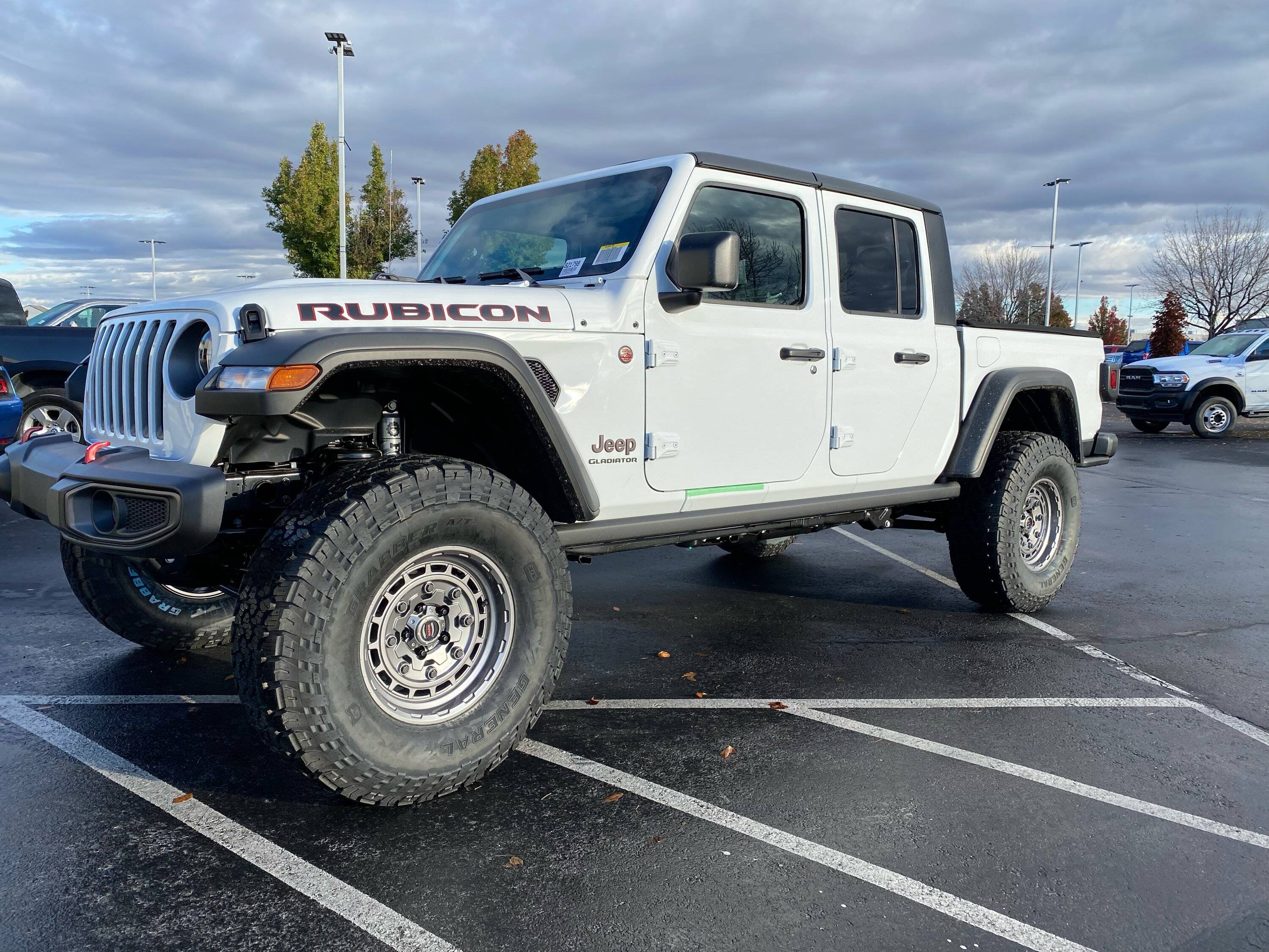 Jeep Gladiator Mopar lift on Rubicon 59C416DC-DB09-4B8D-85AE-8ED993015624