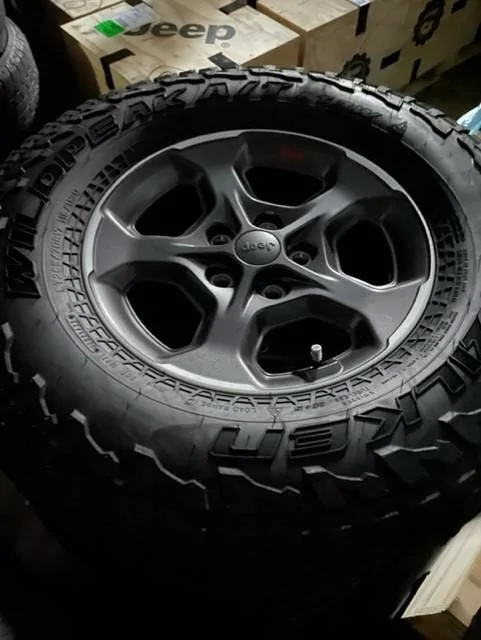 Jeep Gladiator New - 2023 Gladiator Rubicon Wheels / Falken 285/70R17's - Price Drop falk1