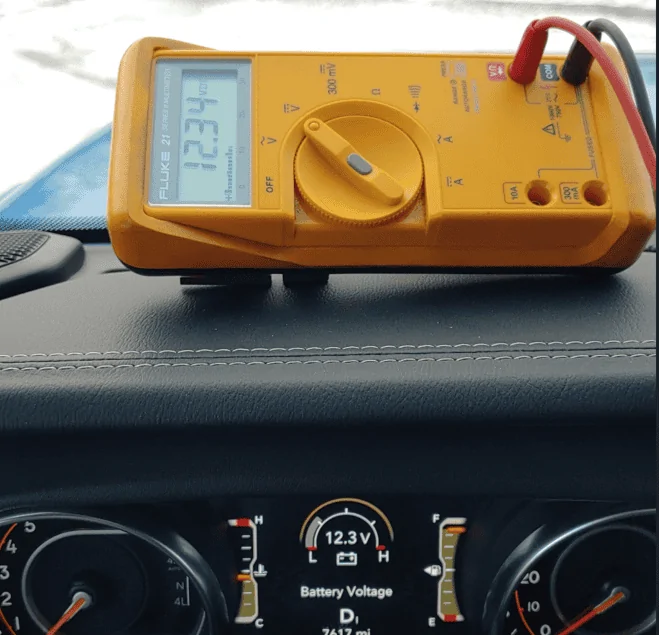 Jeep Gladiator Your battery voltage - truck off and at rest 1671208439649