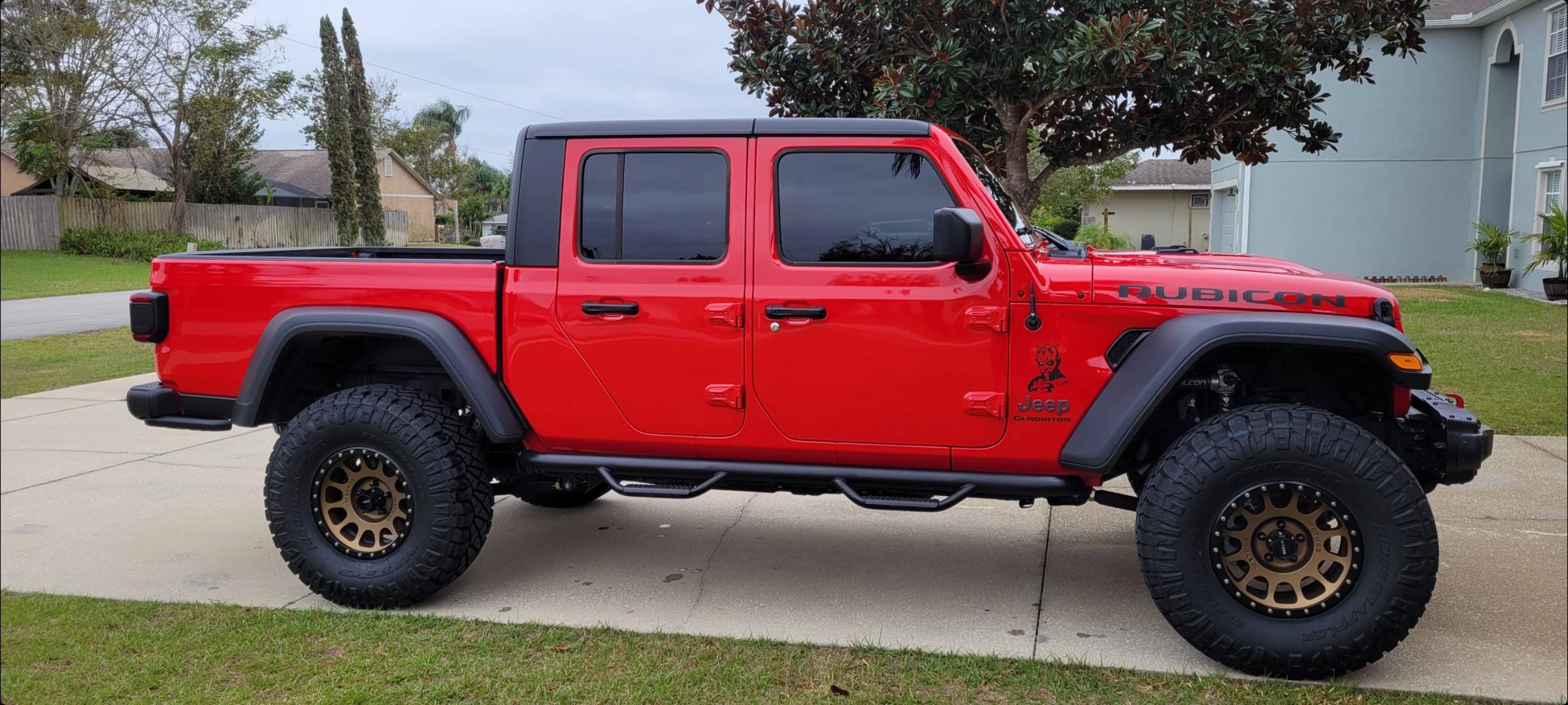 Jeep Gladiator FIRECRACKER RED Gladiator JT Club Screenshot_20221211_235151_Gallery (1)
