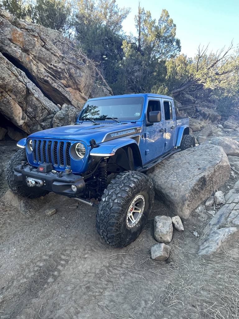 Jeep Gladiator Liberty Trail in Penrose CO 6F69B2BC-65D5-4FF0-A867-AB31407A3ACC_1_105_c