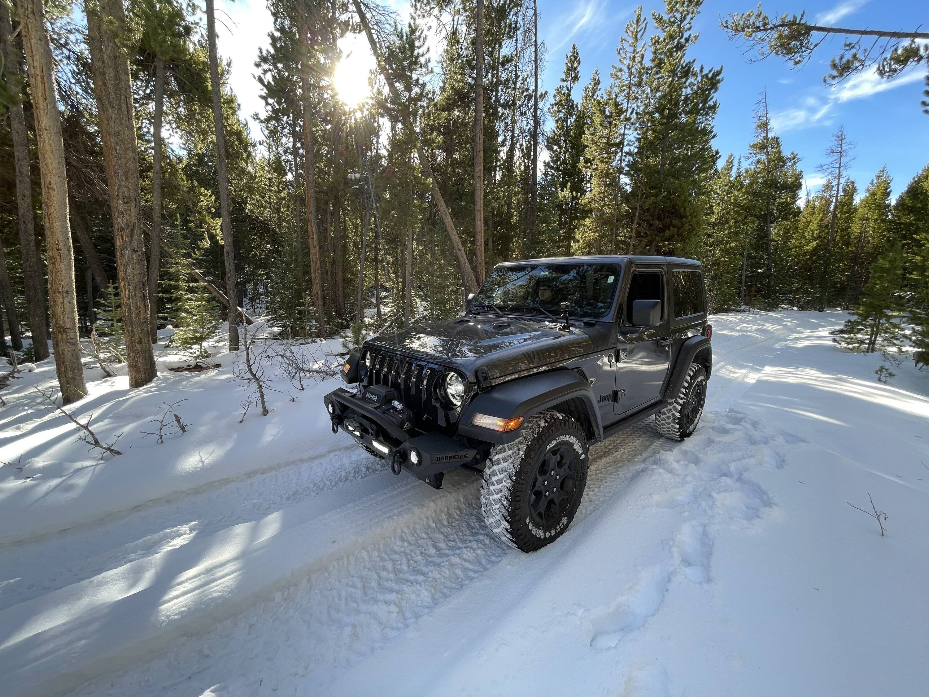 Jeep Gladiator First Gladiator C00A1460-E3B9-4829-AAE4-21652B1D9468
