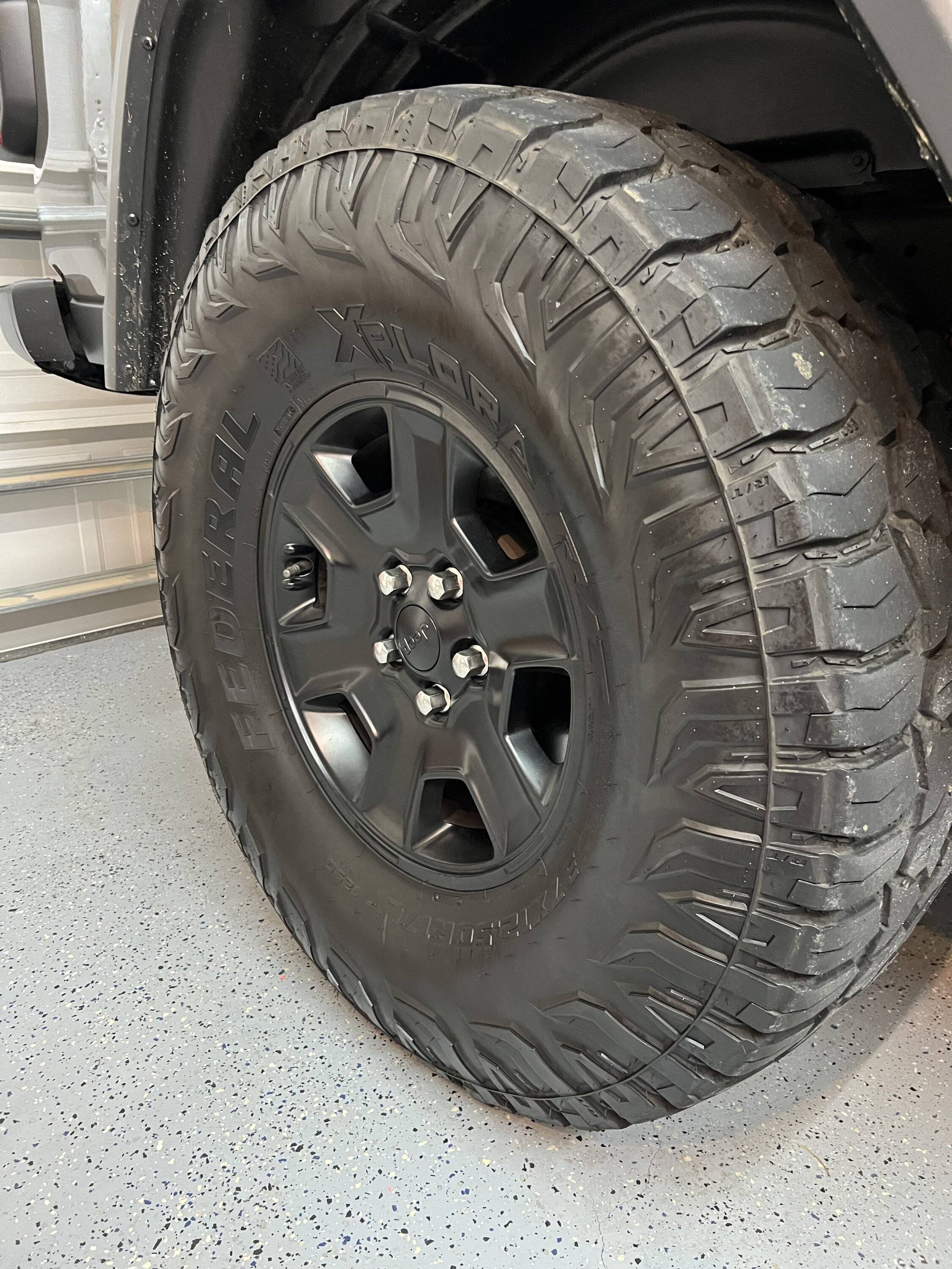 Jeep Gladiator 37” tires $950 2E3BB024-8BF0-45C5-B668-900C04CF1EC1