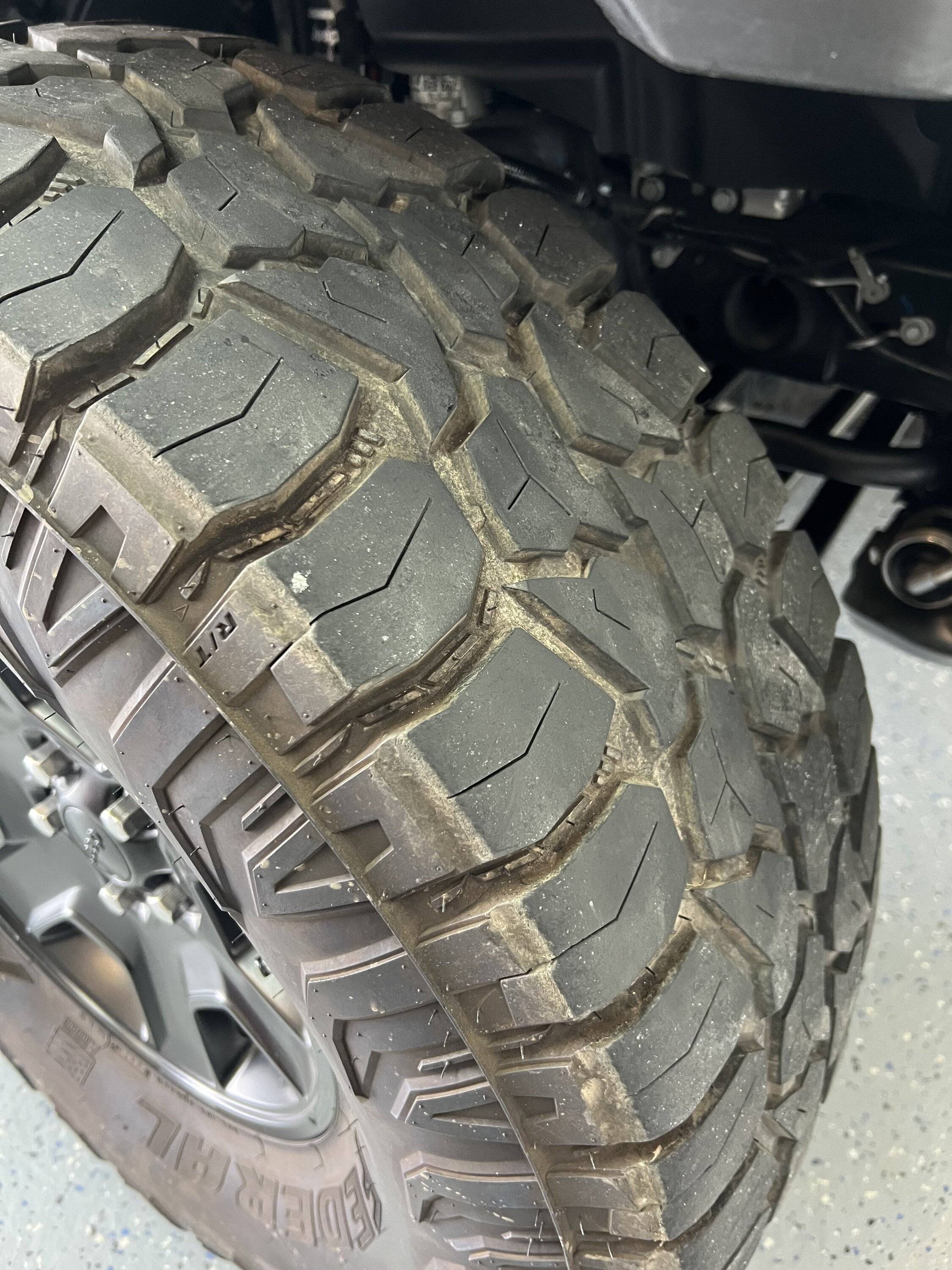 Jeep Gladiator 37” tires $950 19E5F50E-86C5-44CA-B533-937A90DD389B