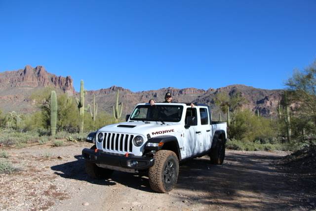 Jeep Gladiator New Mojave…immediately customized with AZ pinstripes 93923DA6-327D-44C2-8BFD-0DB1EA1EDEE0