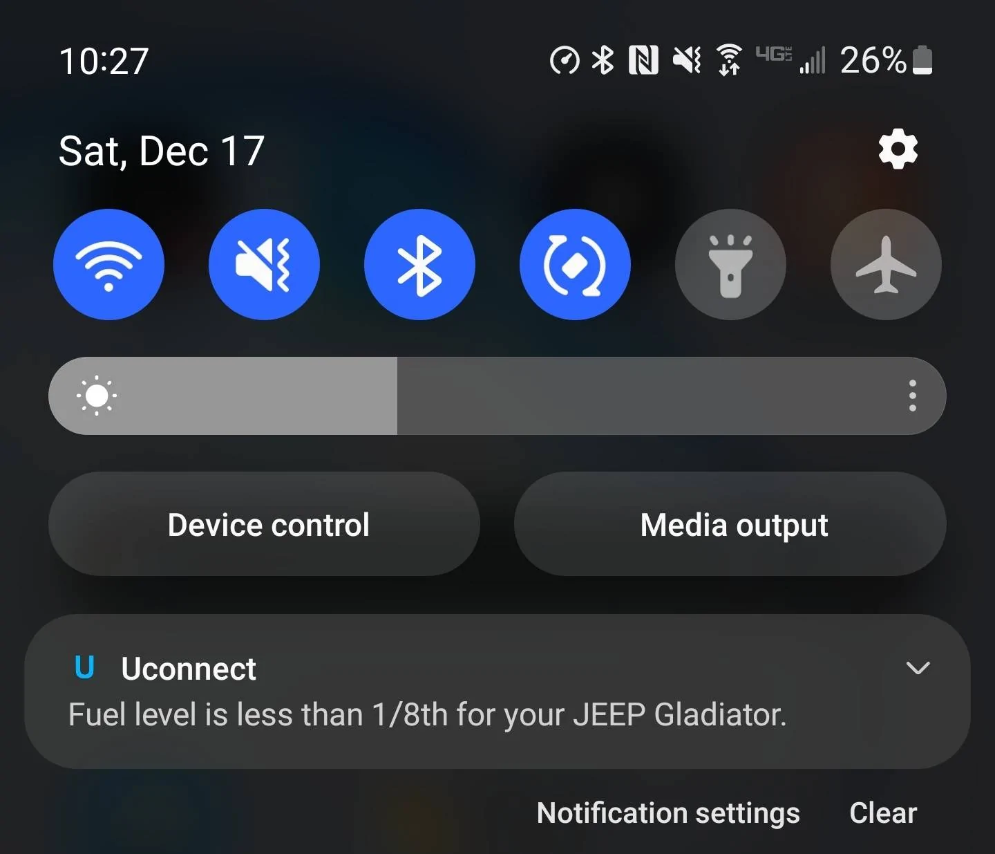 Jeep Gladiator Uconnect always reminding me there's a hole in my gas tank... Screenshot_20221217-222800_One UI Hom
