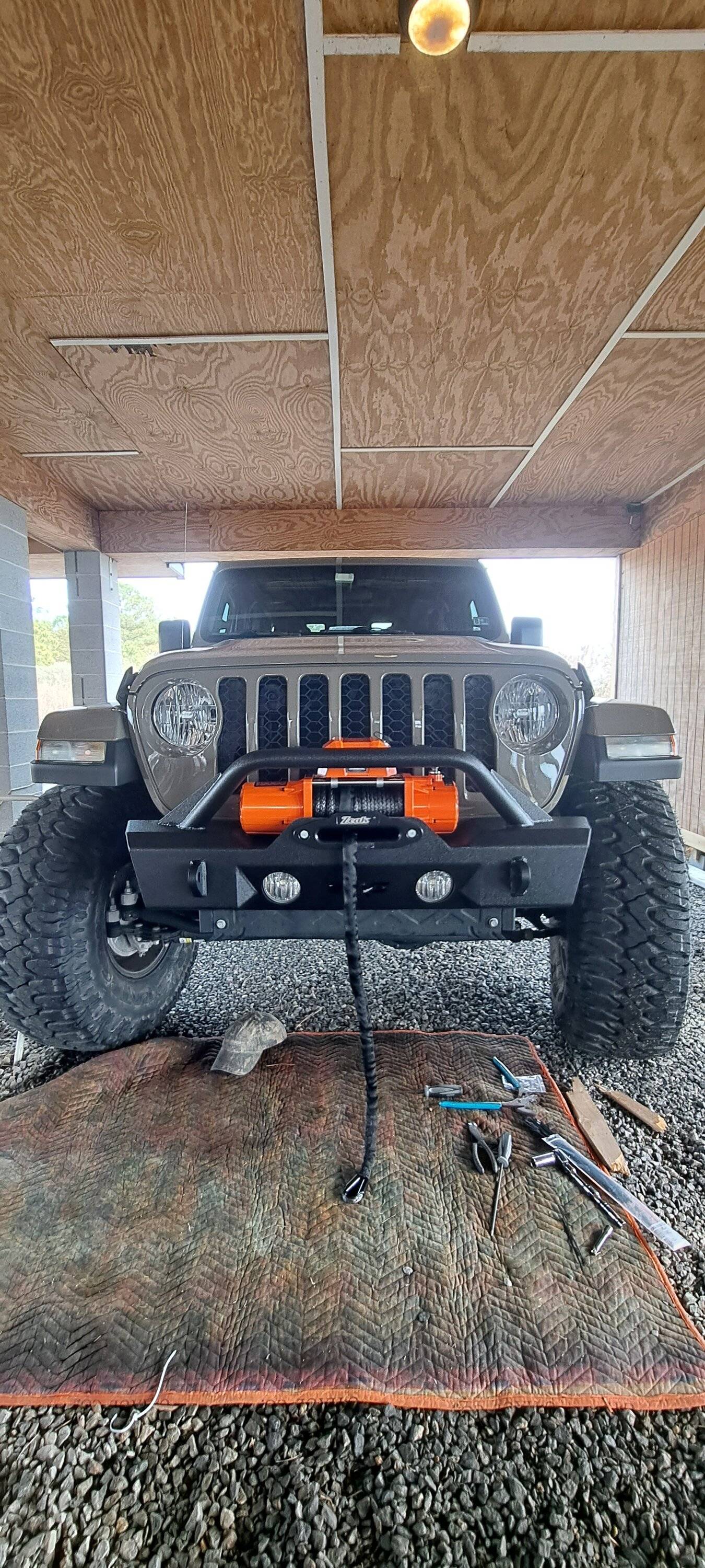 Jeep Gladiator Lets see all those Gladiators with lifts and bigger tires! 20221214_134934
