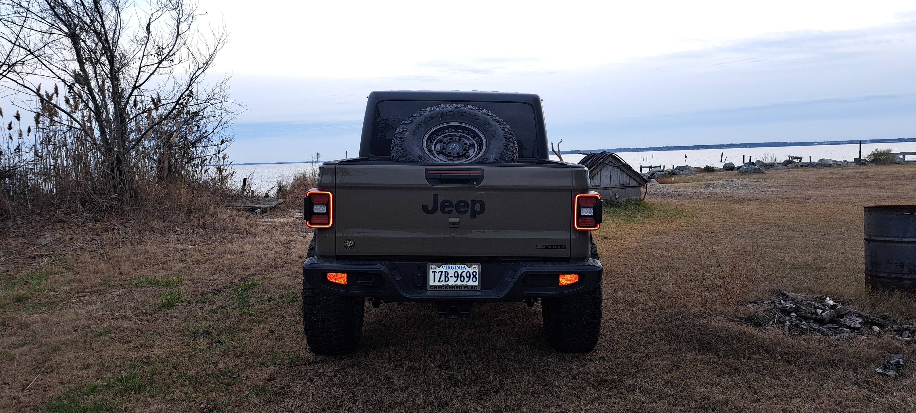 Jeep Gladiator Lets see all those Gladiators with lifts and bigger tires! 20221214_153350