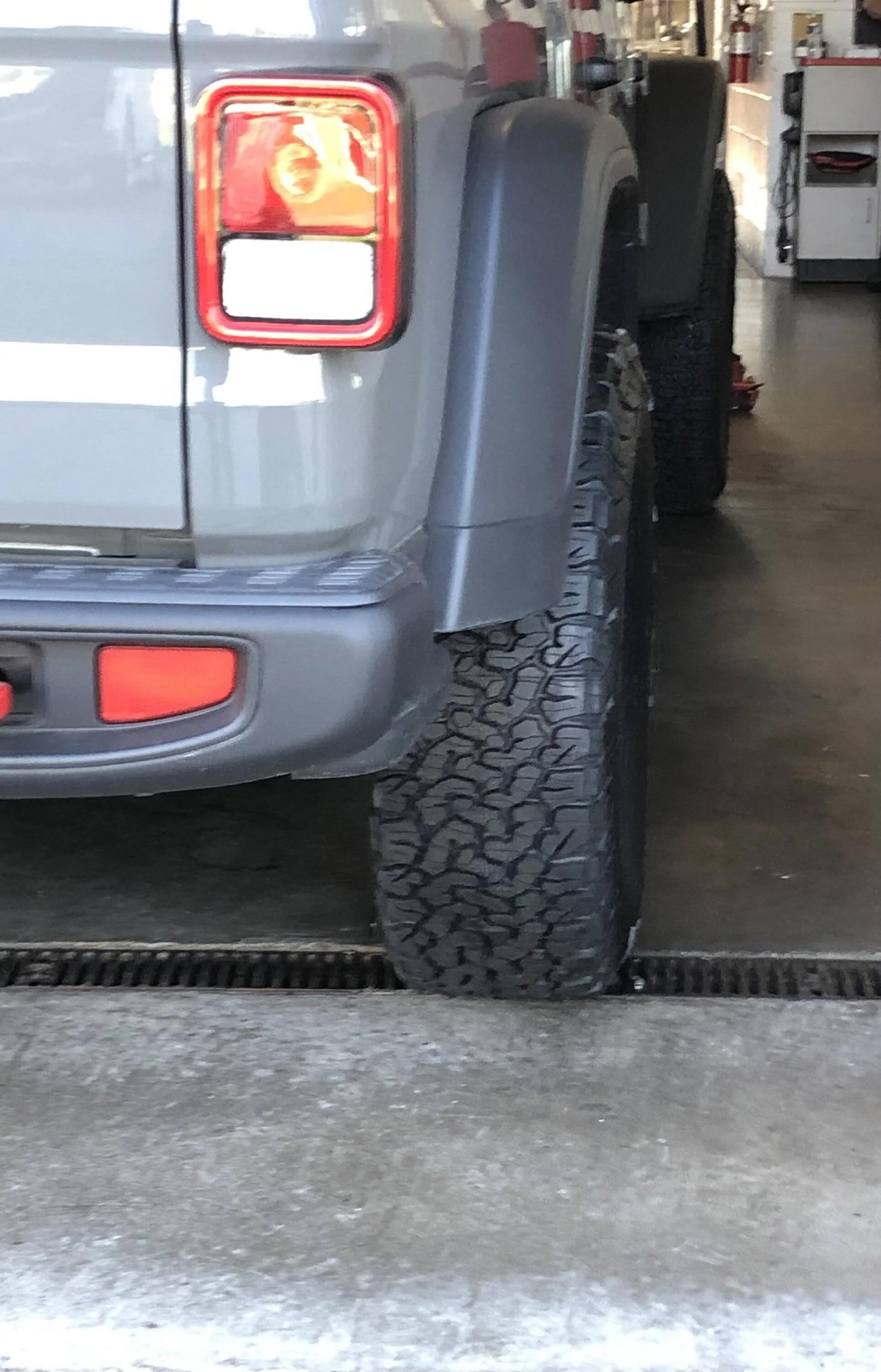 Jeep Gladiator AEV Borah Wheels on your Gladiator? 865BB493-2ACD-4D0A-9300-B1B95BA1CAD4