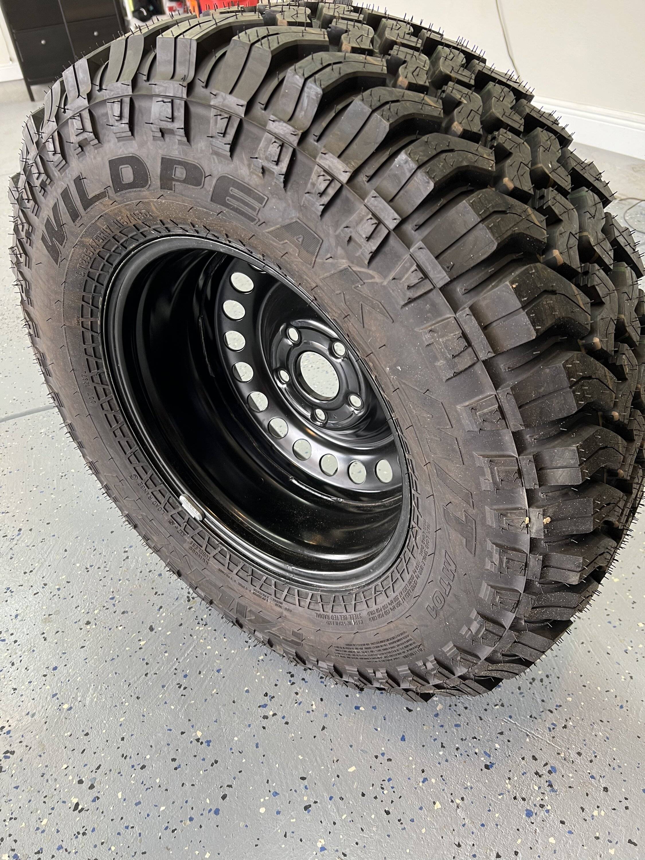 Jeep Gladiator 285/70r17 Wildpeak MT brand new $225 B873EDB3-B691-428C-9761-7D54DF0BD4ED