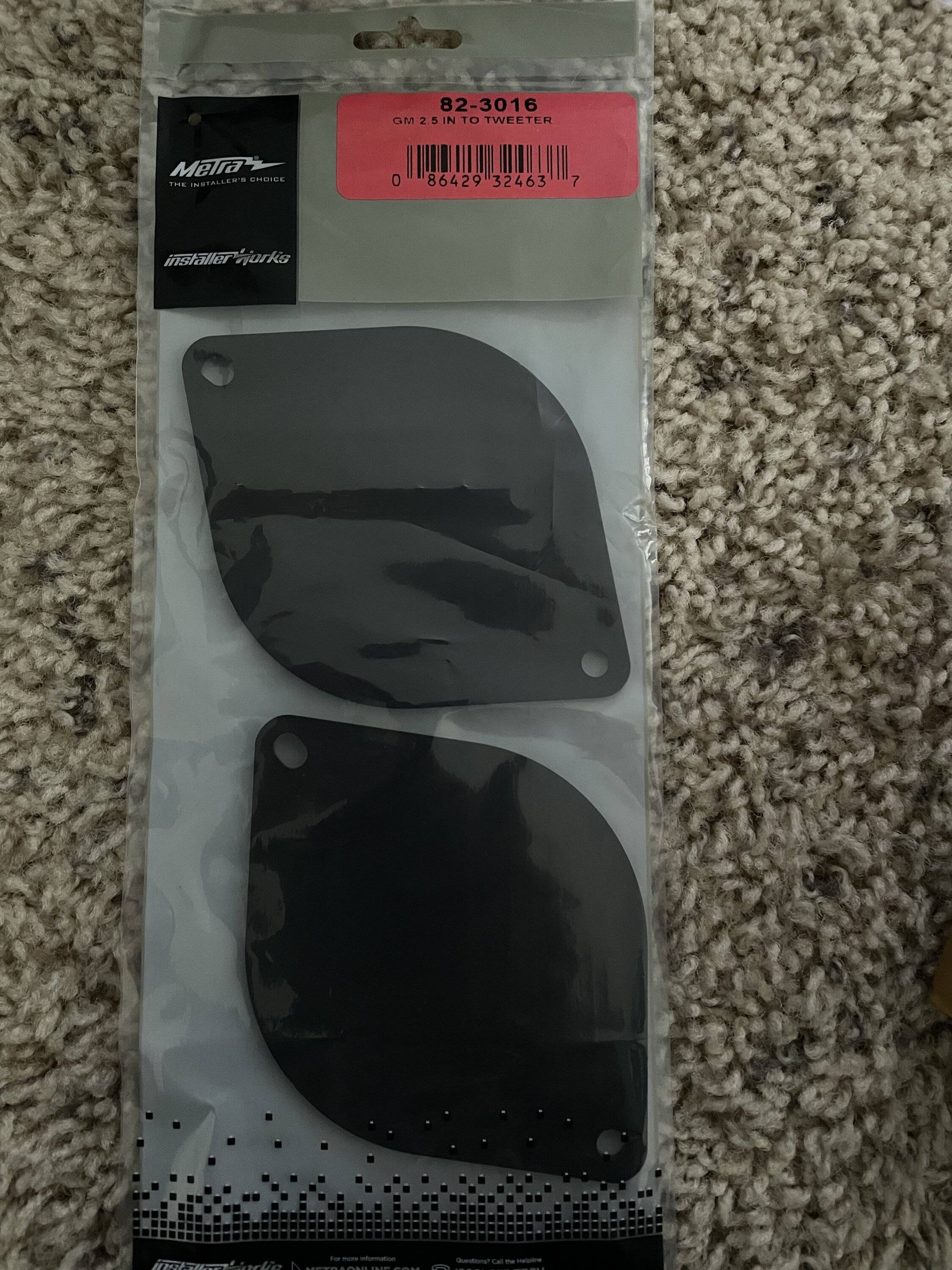 Jeep Gladiator Aftermarket speakers and pods for sale 2169EB27-72EB-4DA1-971B-BA7009D3E30A