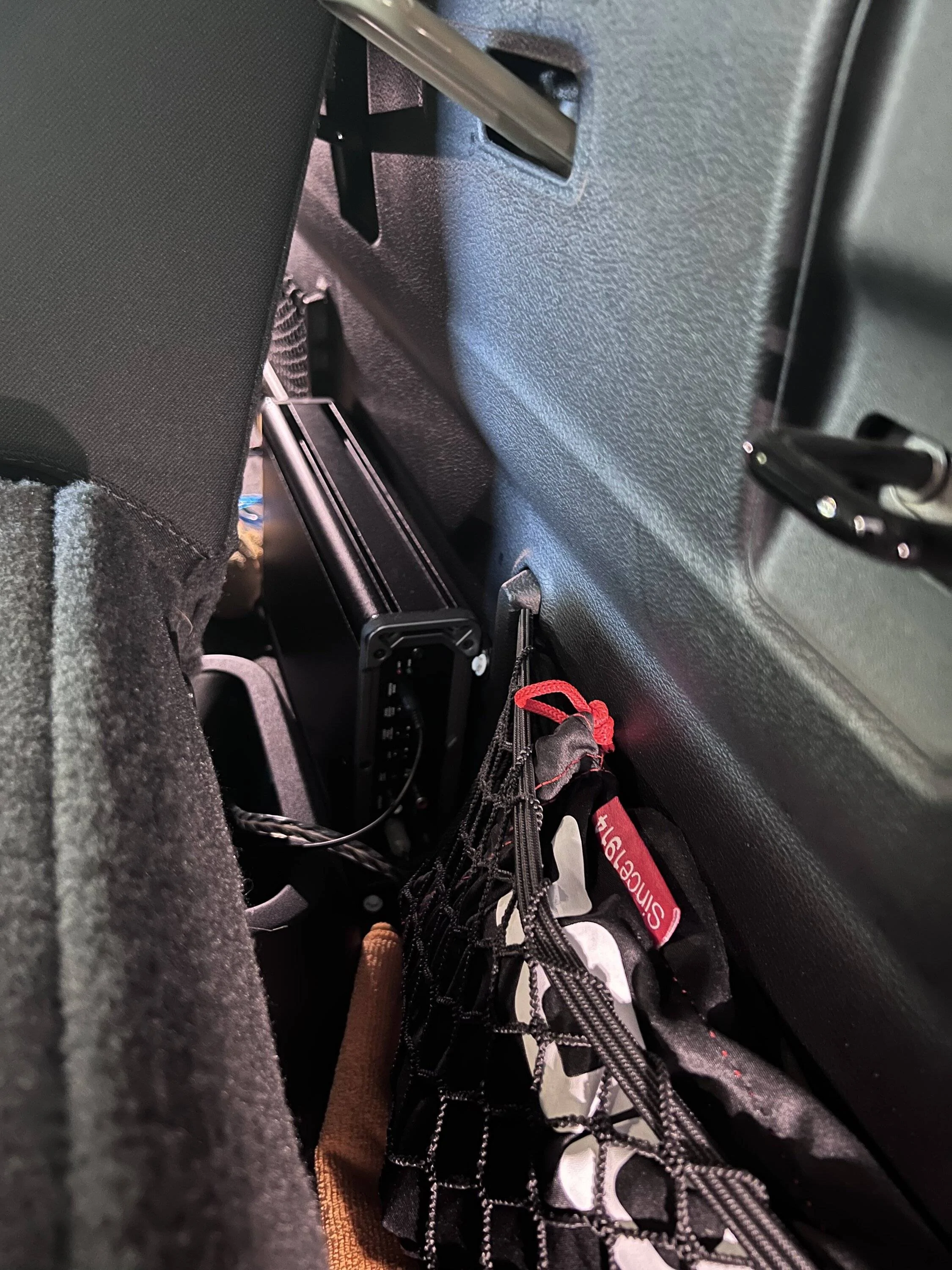 Jeep Gladiator amplifier installed image1